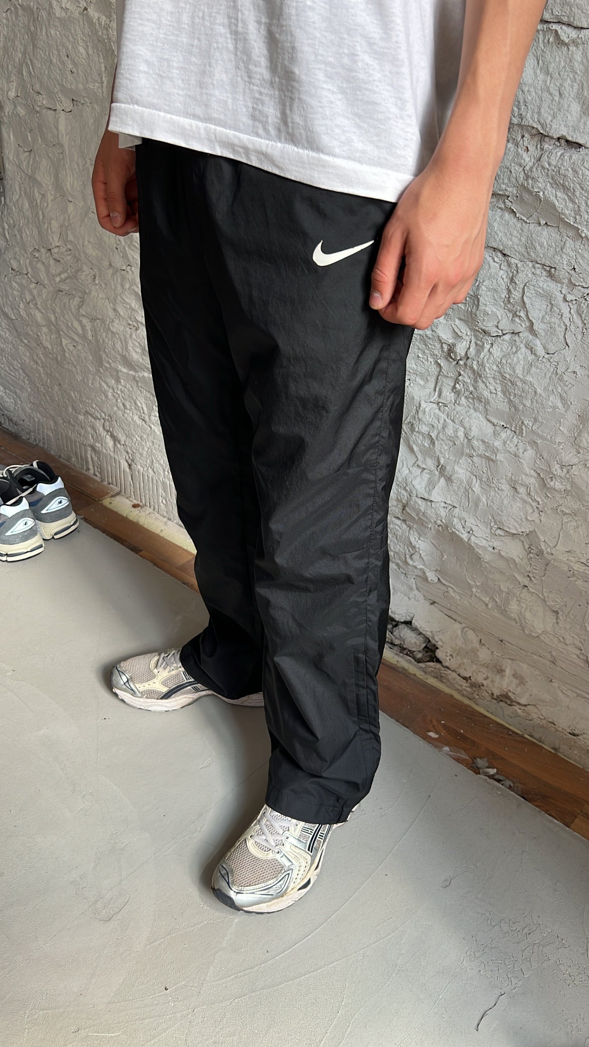 BLACK MANCHESTER UNITED NIKE TRACK PANTS - 2000S - S/M