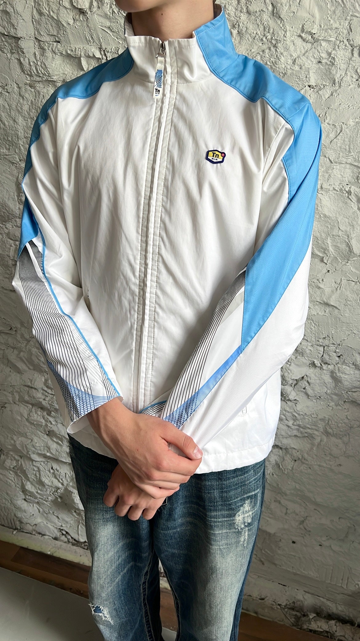 WHITE / BABY BLUE NIKE TN TRACK JACKET - 2000S - S/M