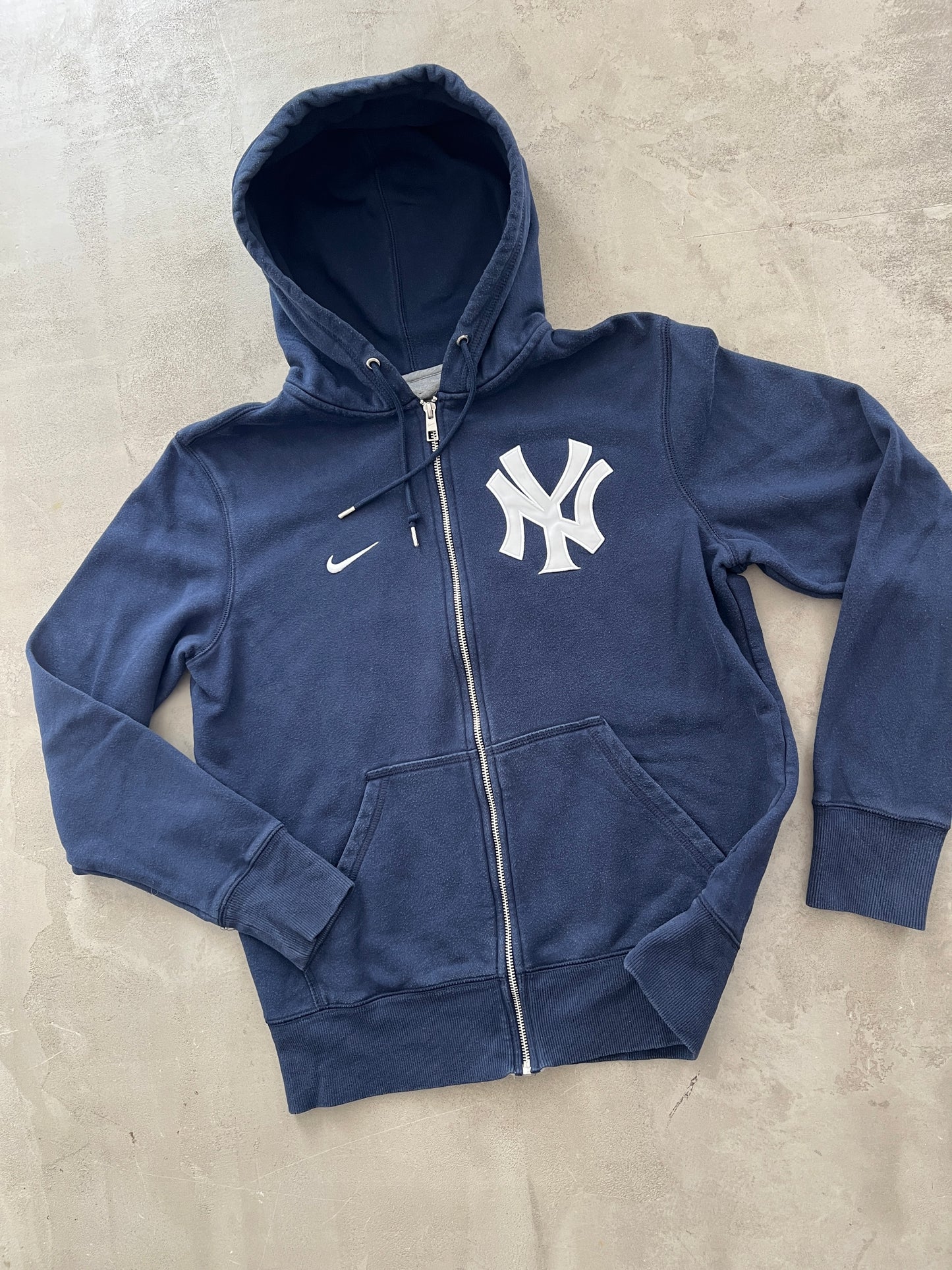 YANKEES NIKE ZIP UP HOODIE - 2000S - M