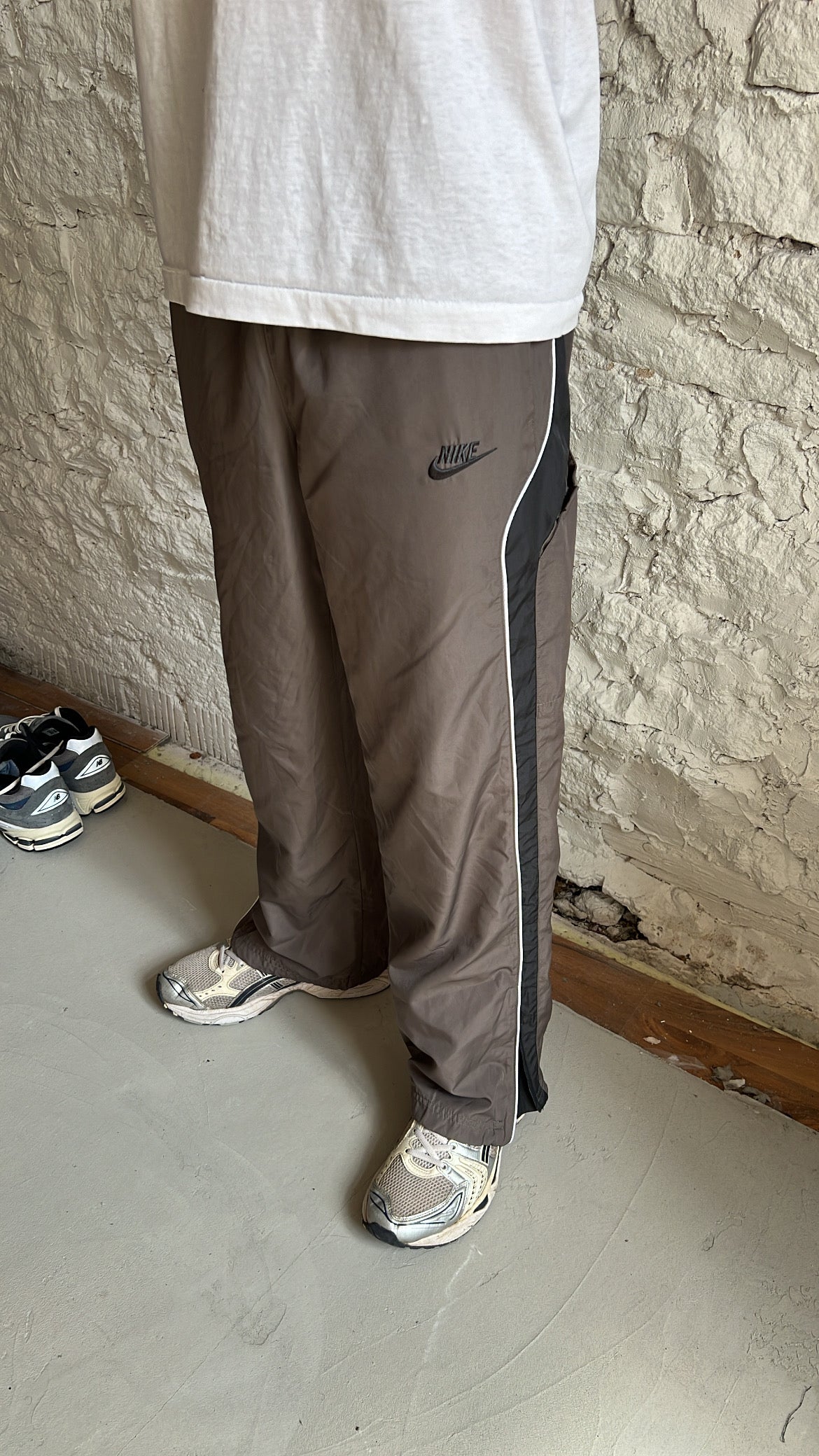 MOCHA/BLACK NIKE TRACK PANTS - 2000S - S/XS