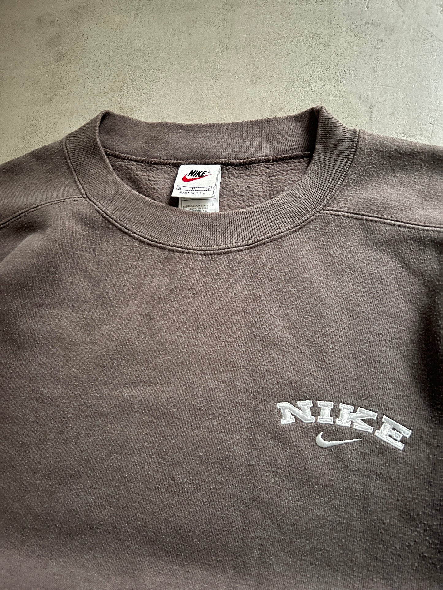 MOCHA NIKE SWEATER - 1990S - XL