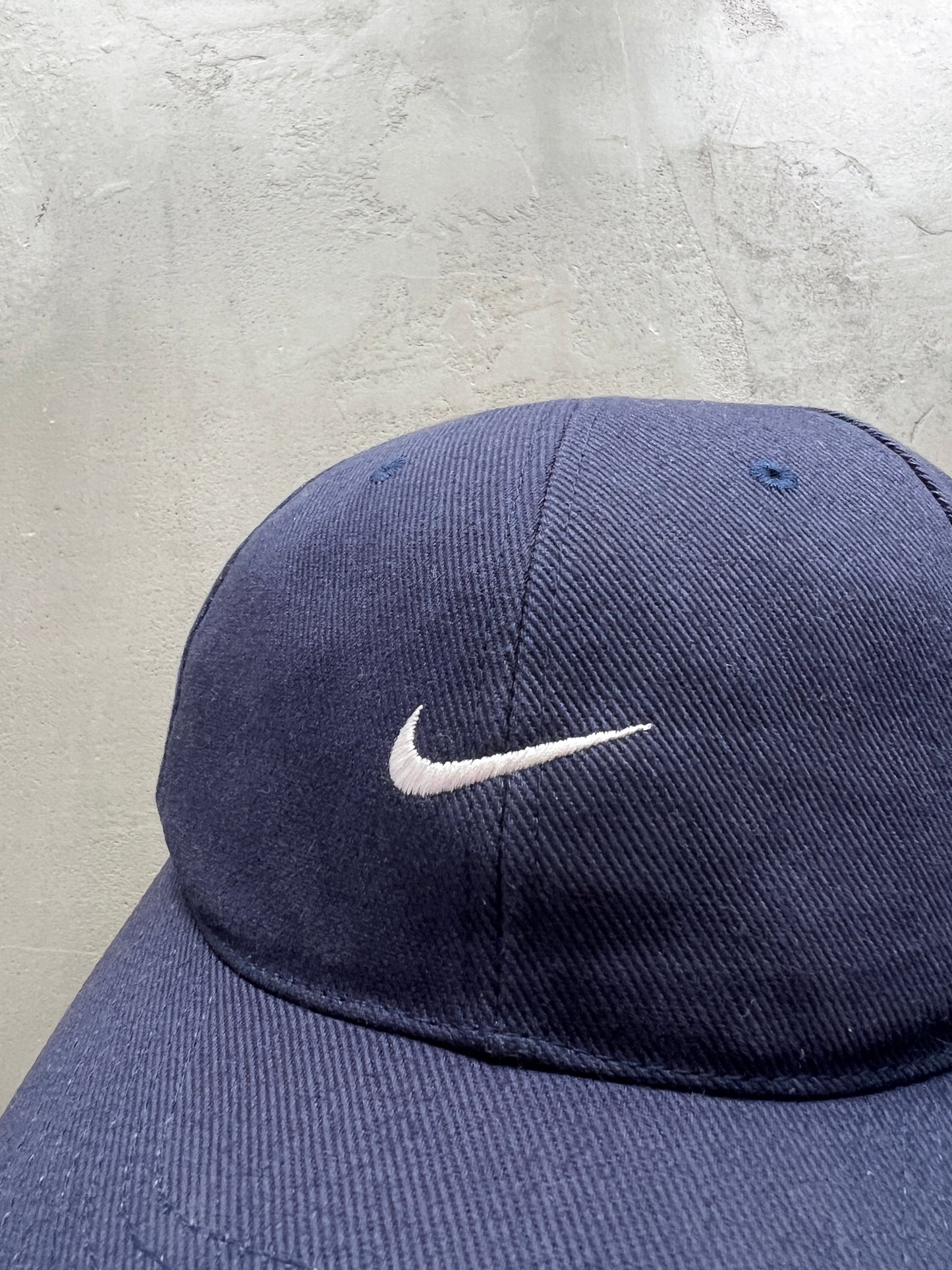 NAVY NIKE CAP - 2000S