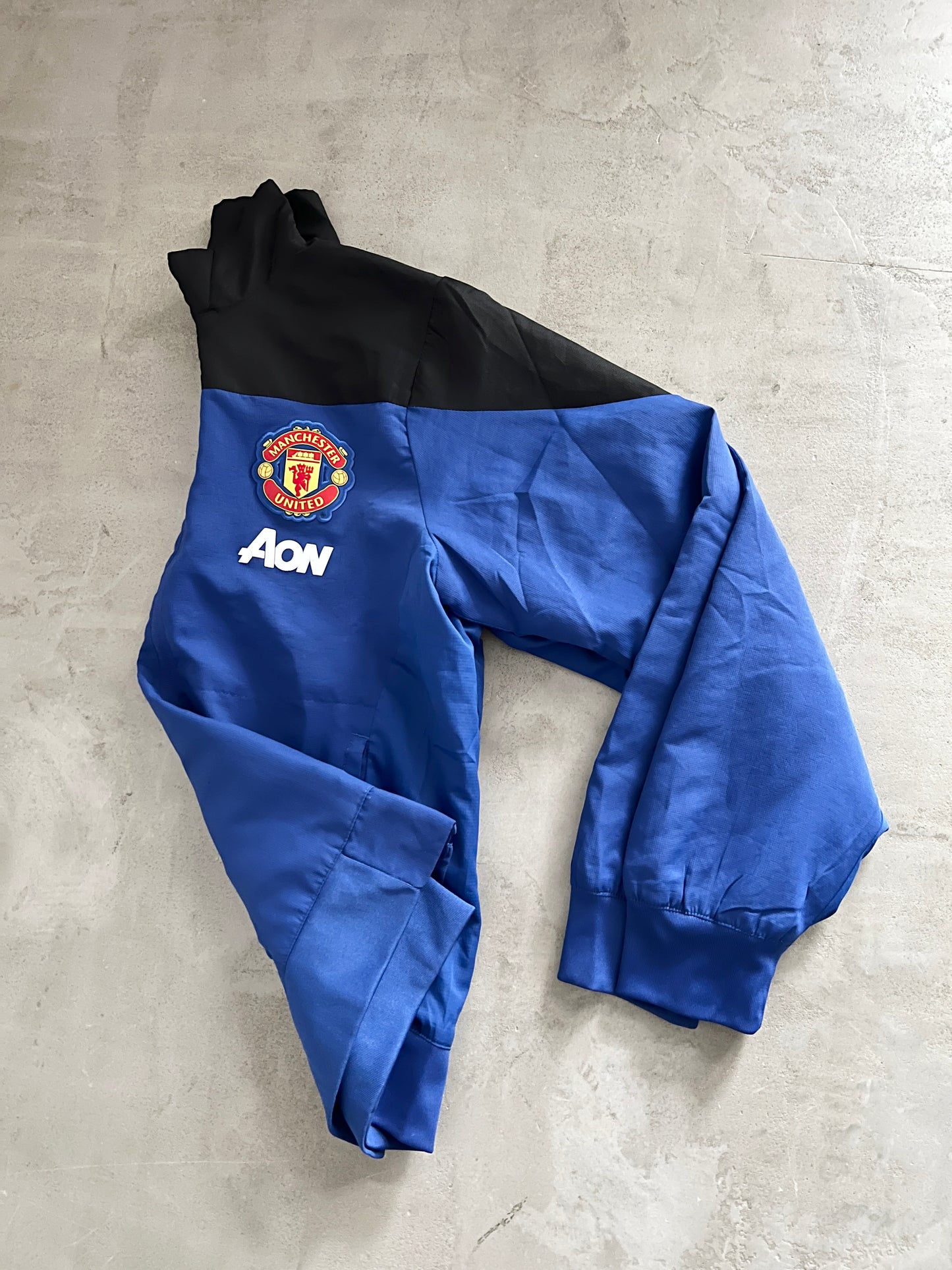 NAVY/BLACK MAN U TRACK JACKET - L/M