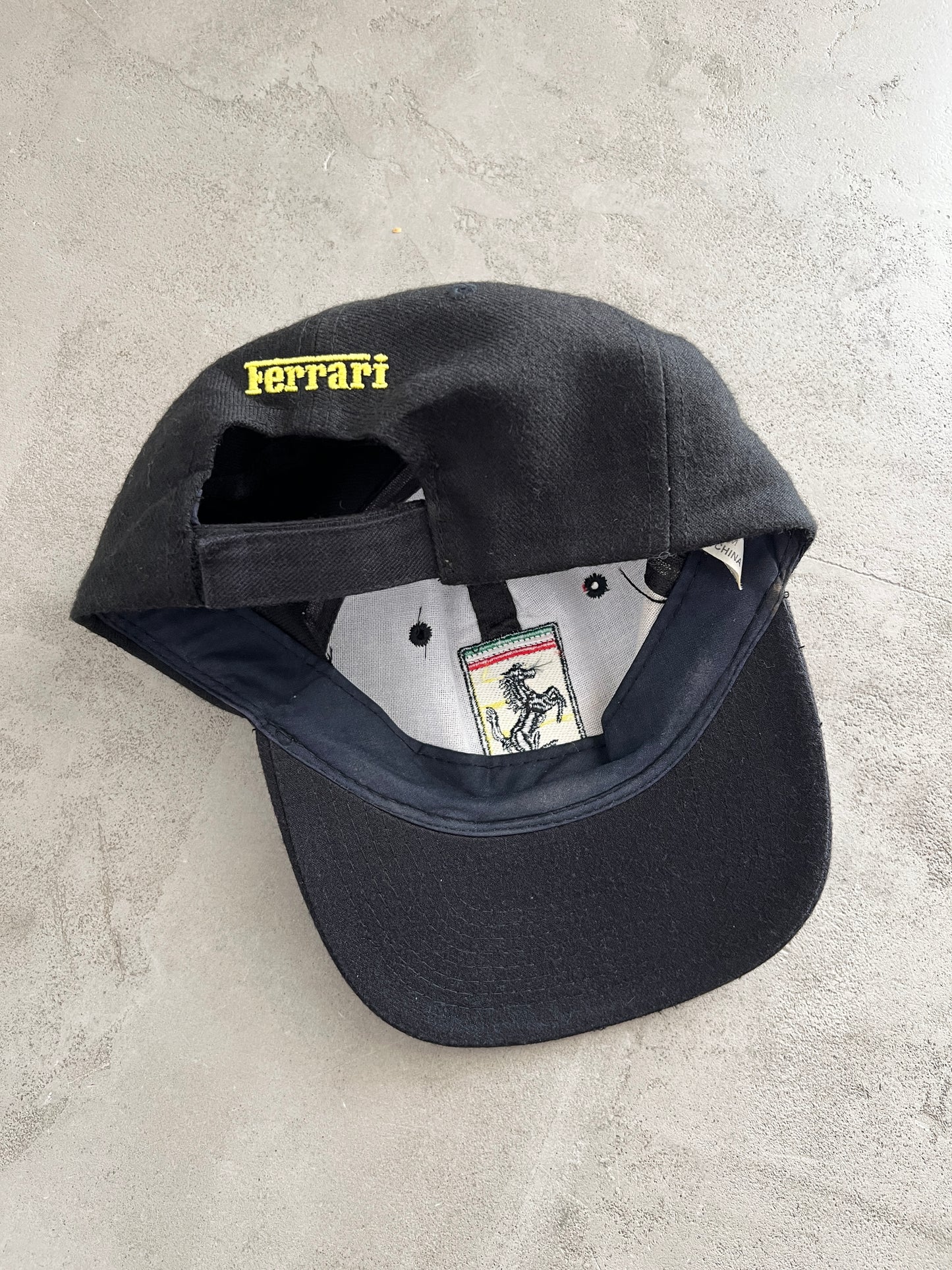 BLACK FERRARI CAP - 1996