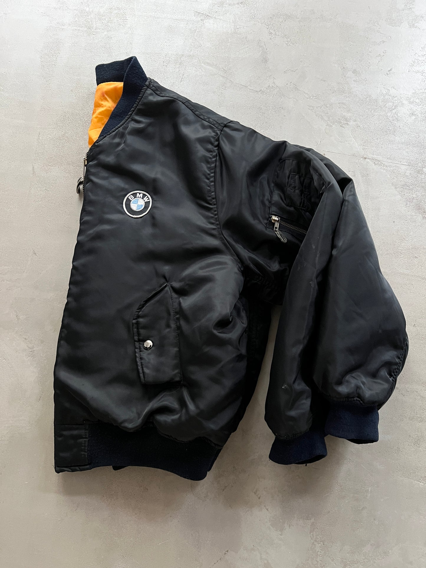 BLACK BMW BOMBER JACKET - 1990S - L/M