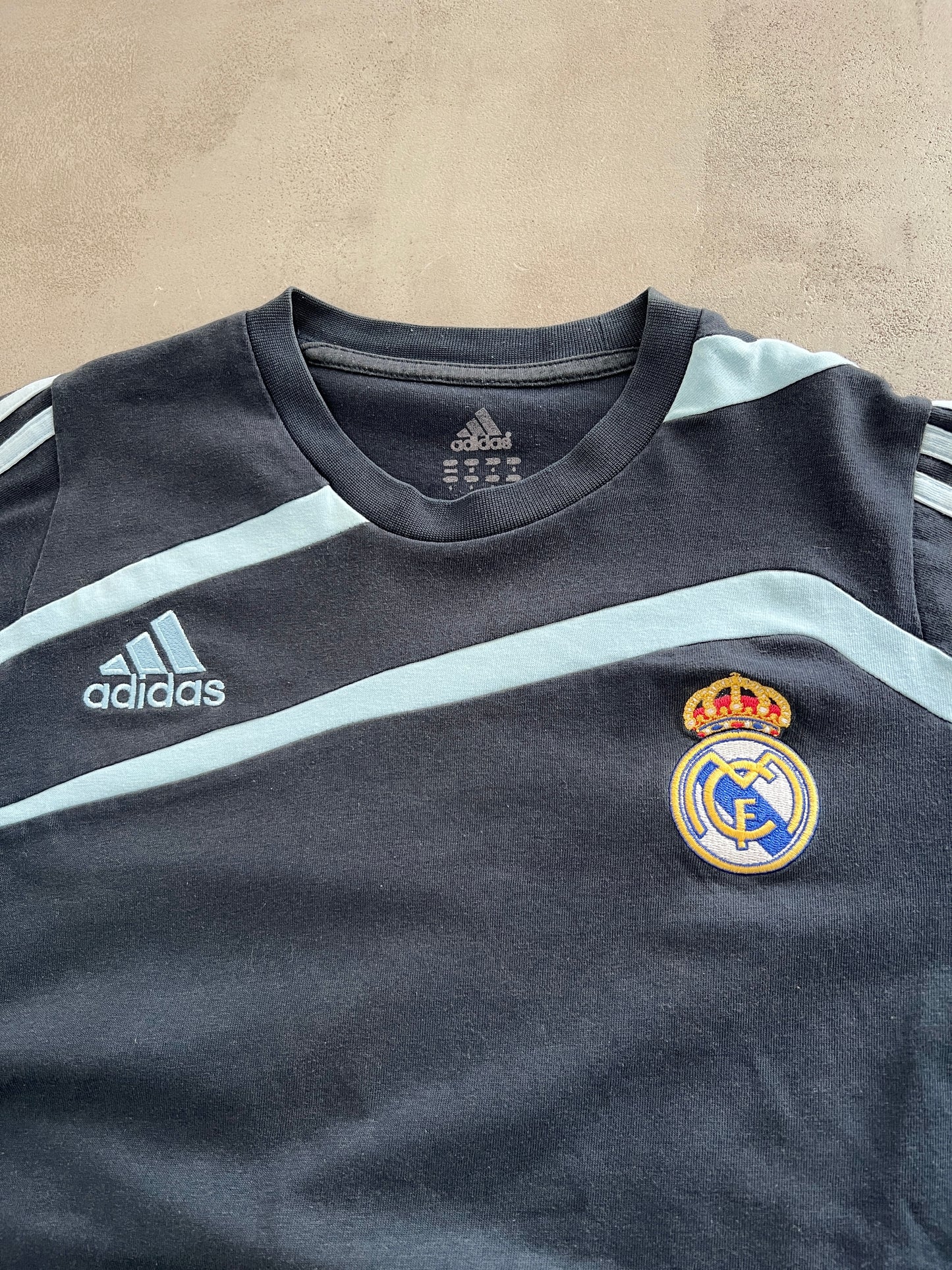 NAVY/BABY BLUE REAL MADRID TEE - 2000S - M/L