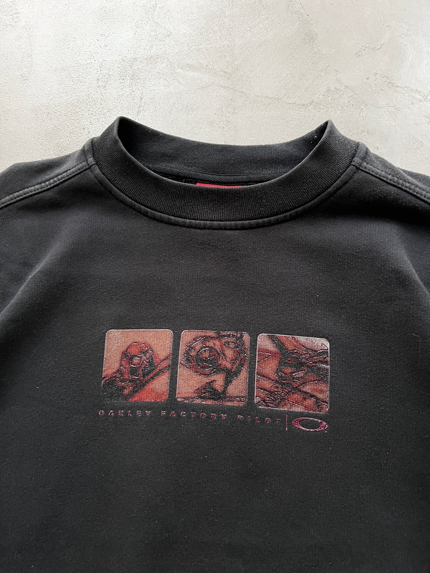 BLACK OAKLEY SWEATER - 1990S - L/M