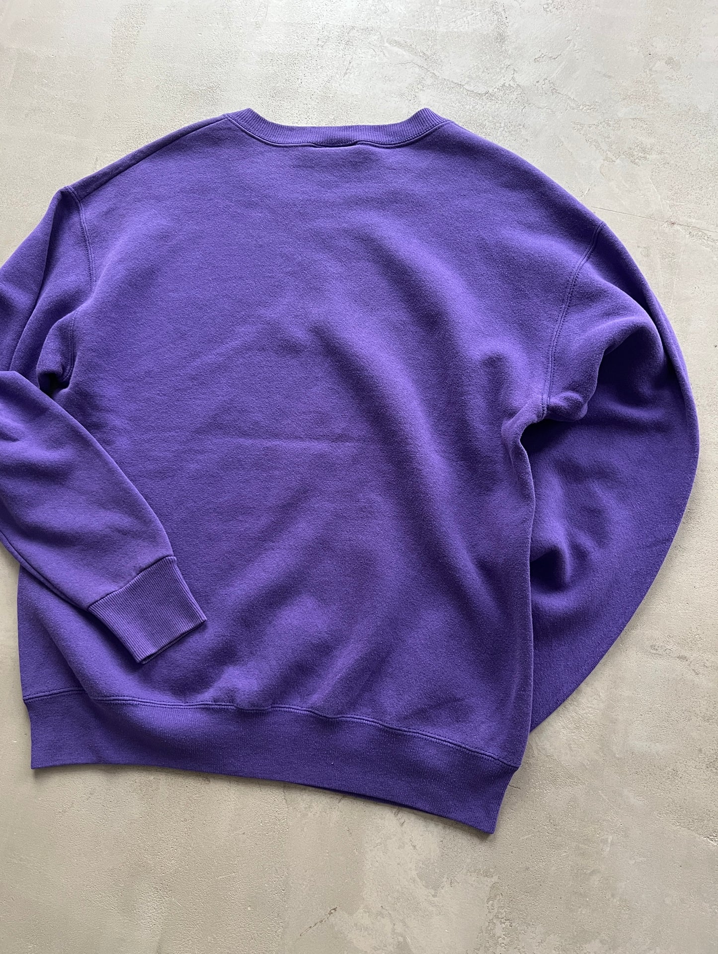 PURPLE LA LAKERS SWEATER - 1990S - L/M