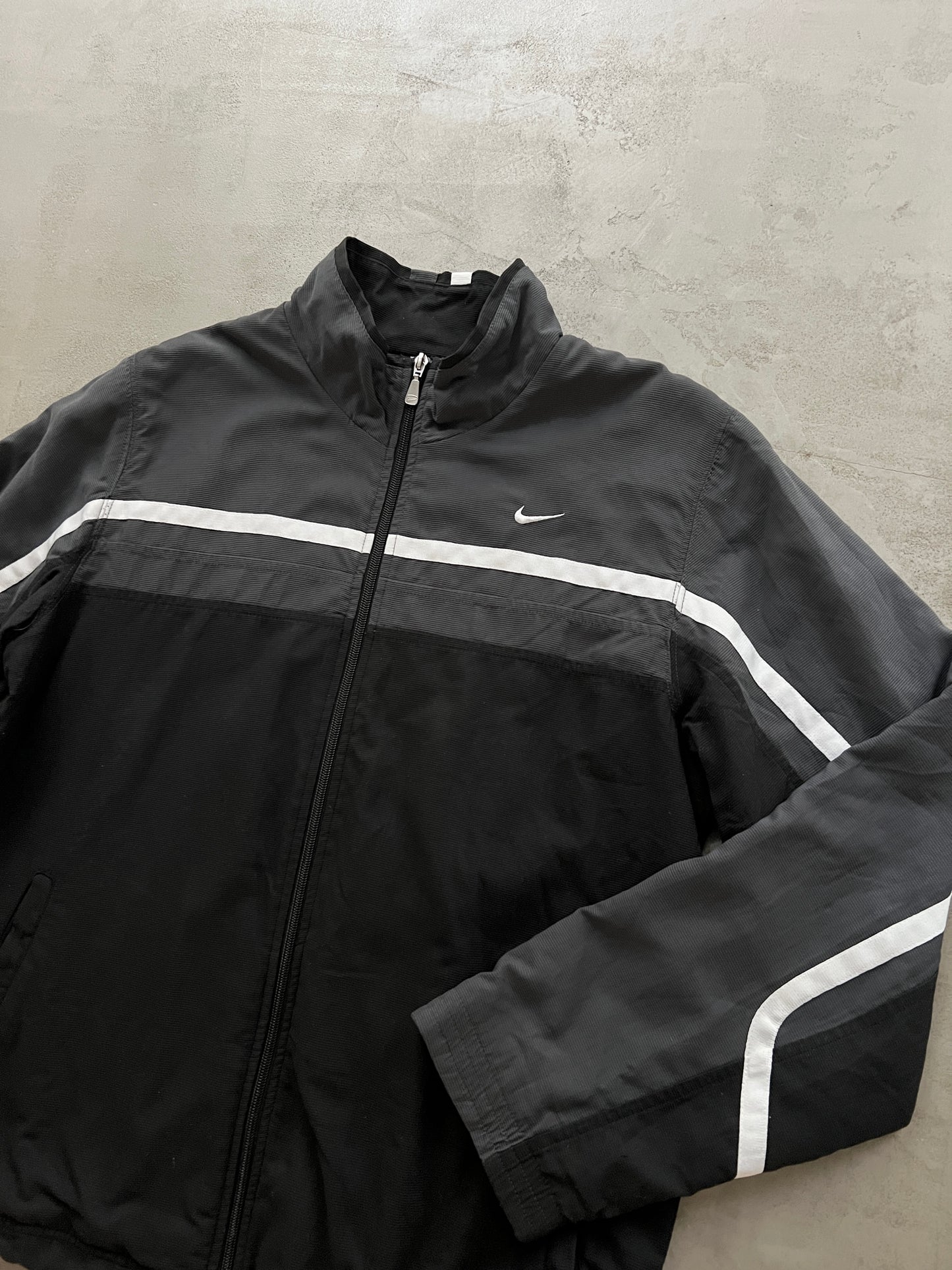 GREY/BLACK NIKE TRACK JACKET - 2000S - L