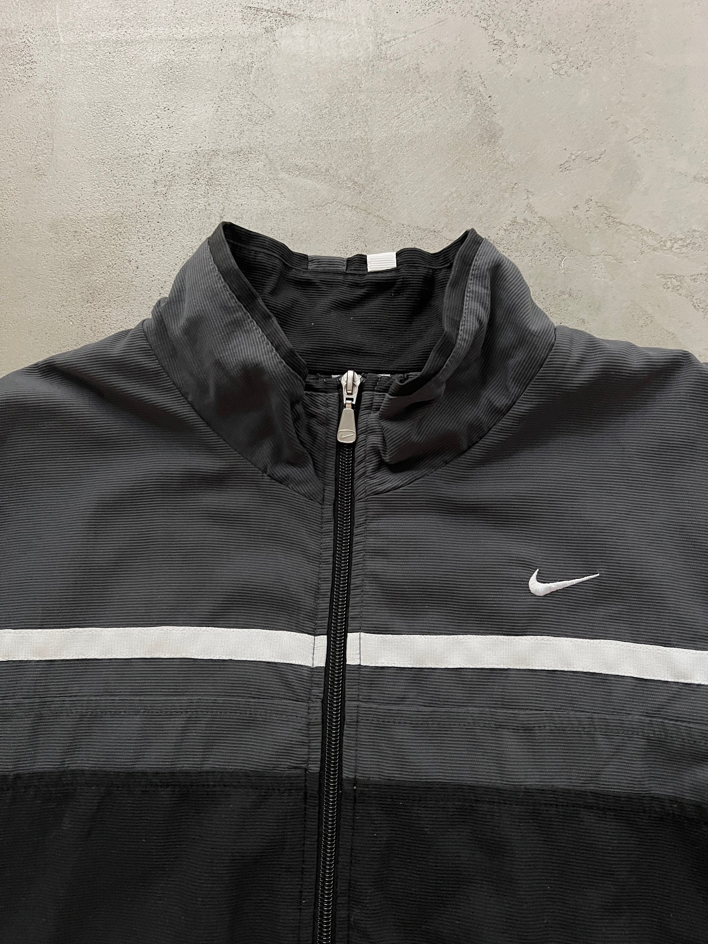 GREY/BLACK NIKE TRACK JACKET - 2000S - L