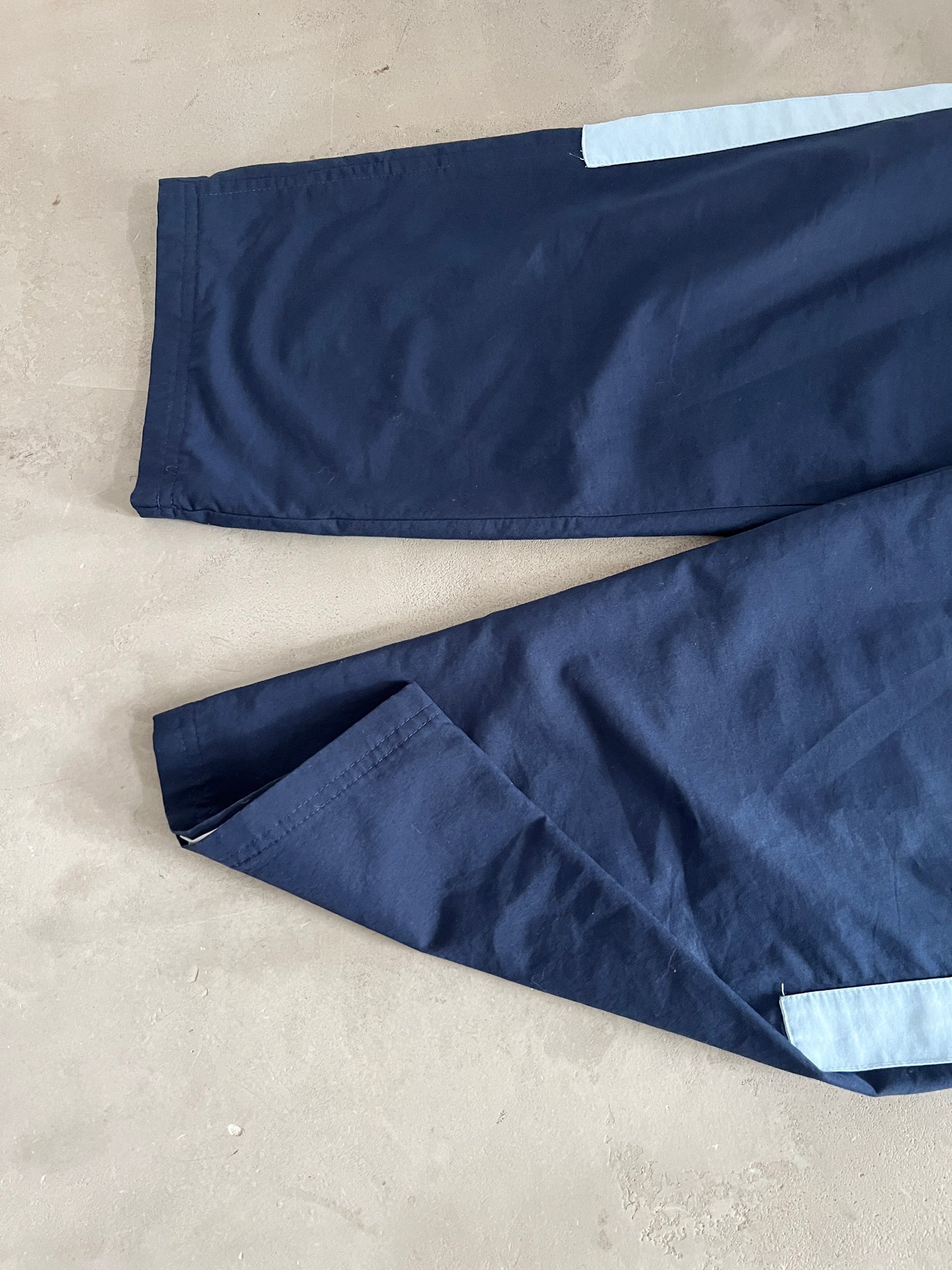 NAVY/BABY BLUE NIKE TRACK PANTS - 2000S - S/M