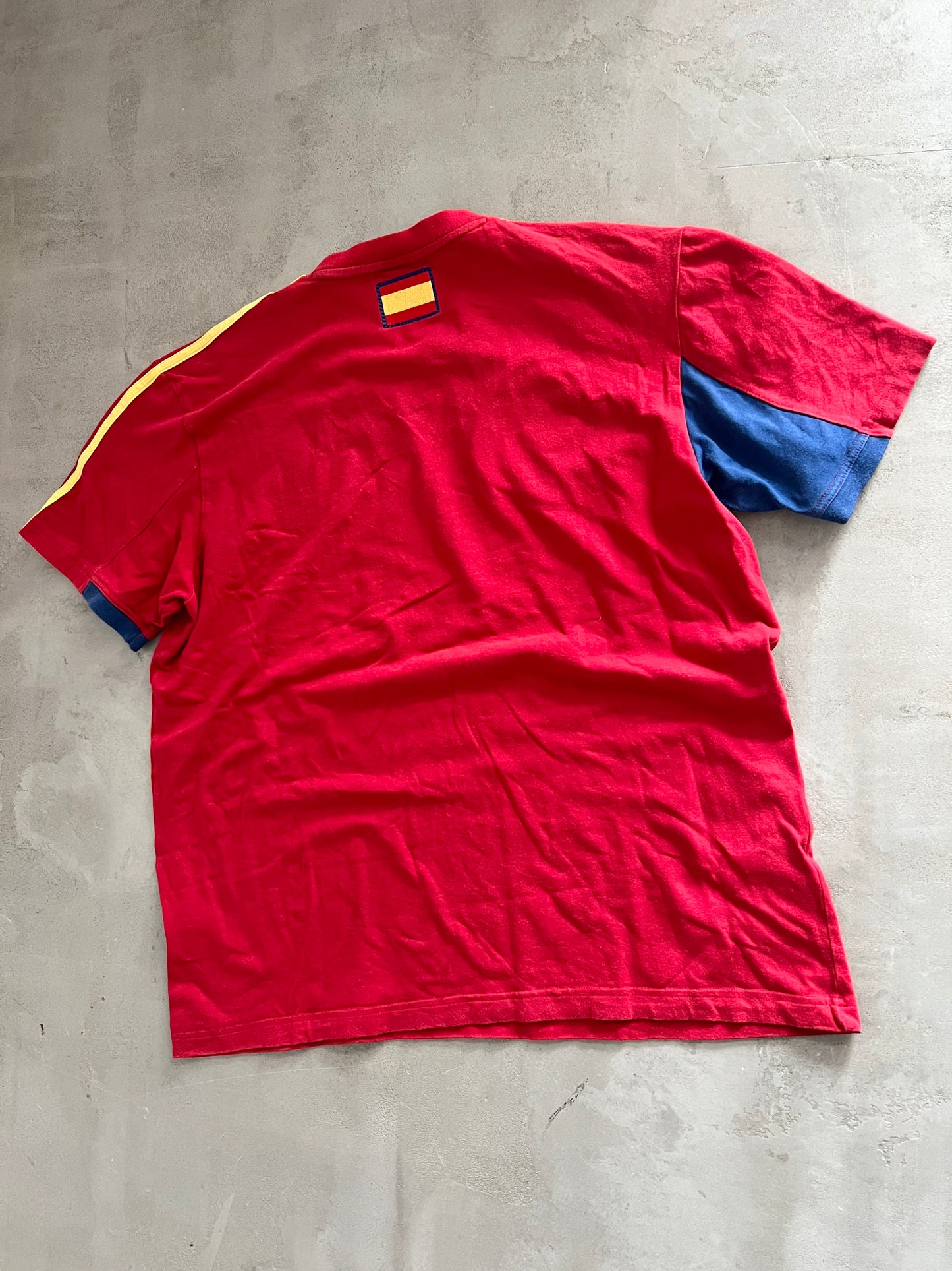 RED SPAIN SOCCER TEE - 2000S