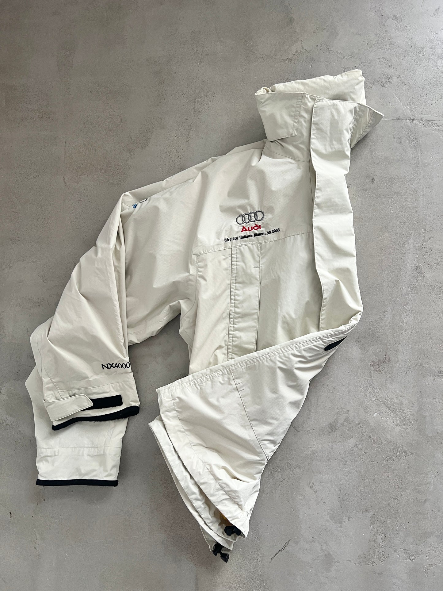 CRÈME AUDI SAILING JACKET - 2000S - L