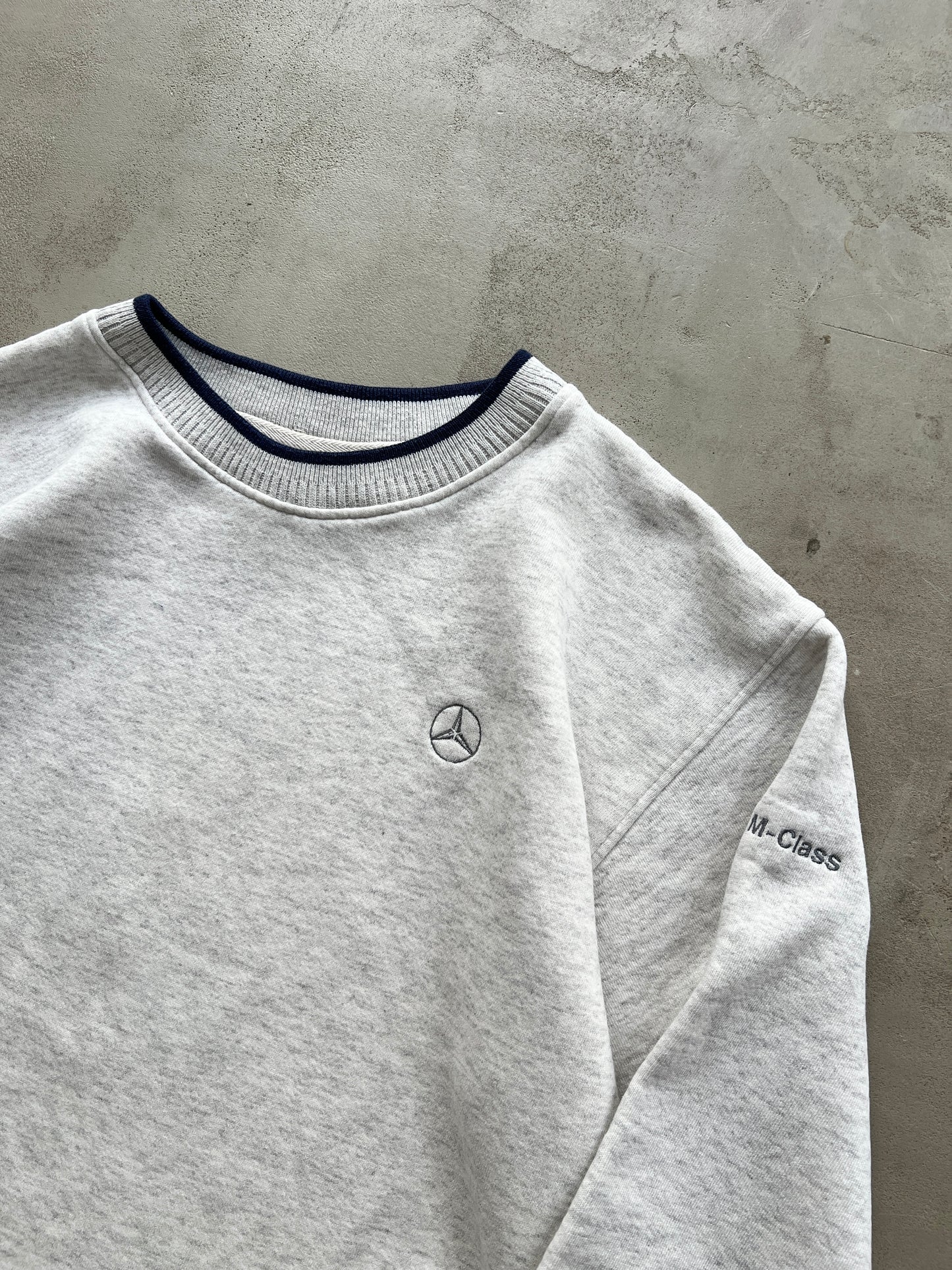 GREY MERCEDES BENZ SWEATER - 1990S - M/L