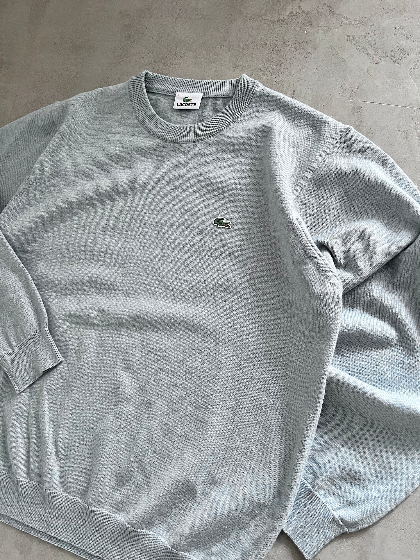 GREY/BABY BLUE LACOSTE KNIT SWEATER - 2000S - M