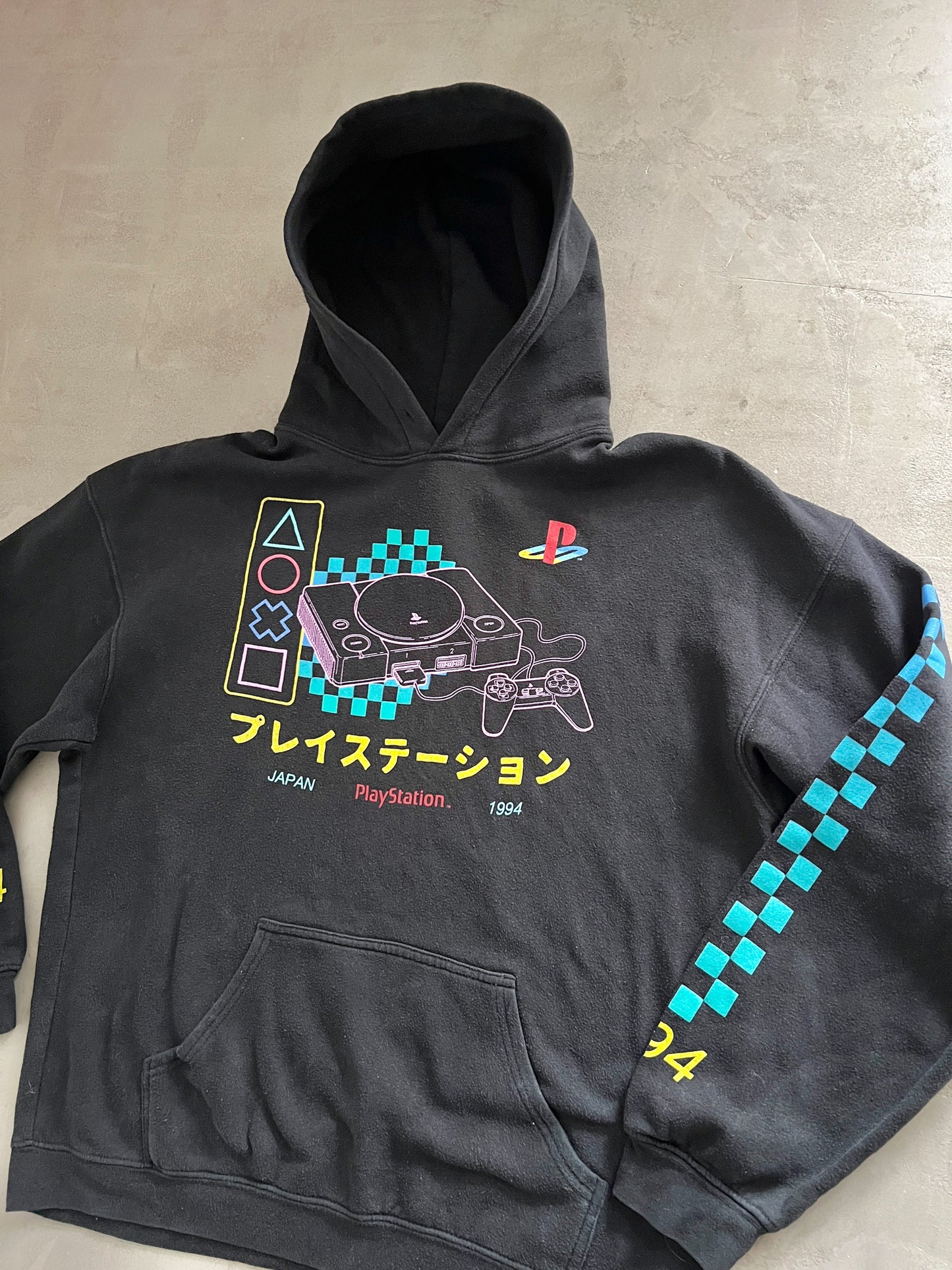 BLACK PLAYSTATION HOODIE - 1990S - M/L