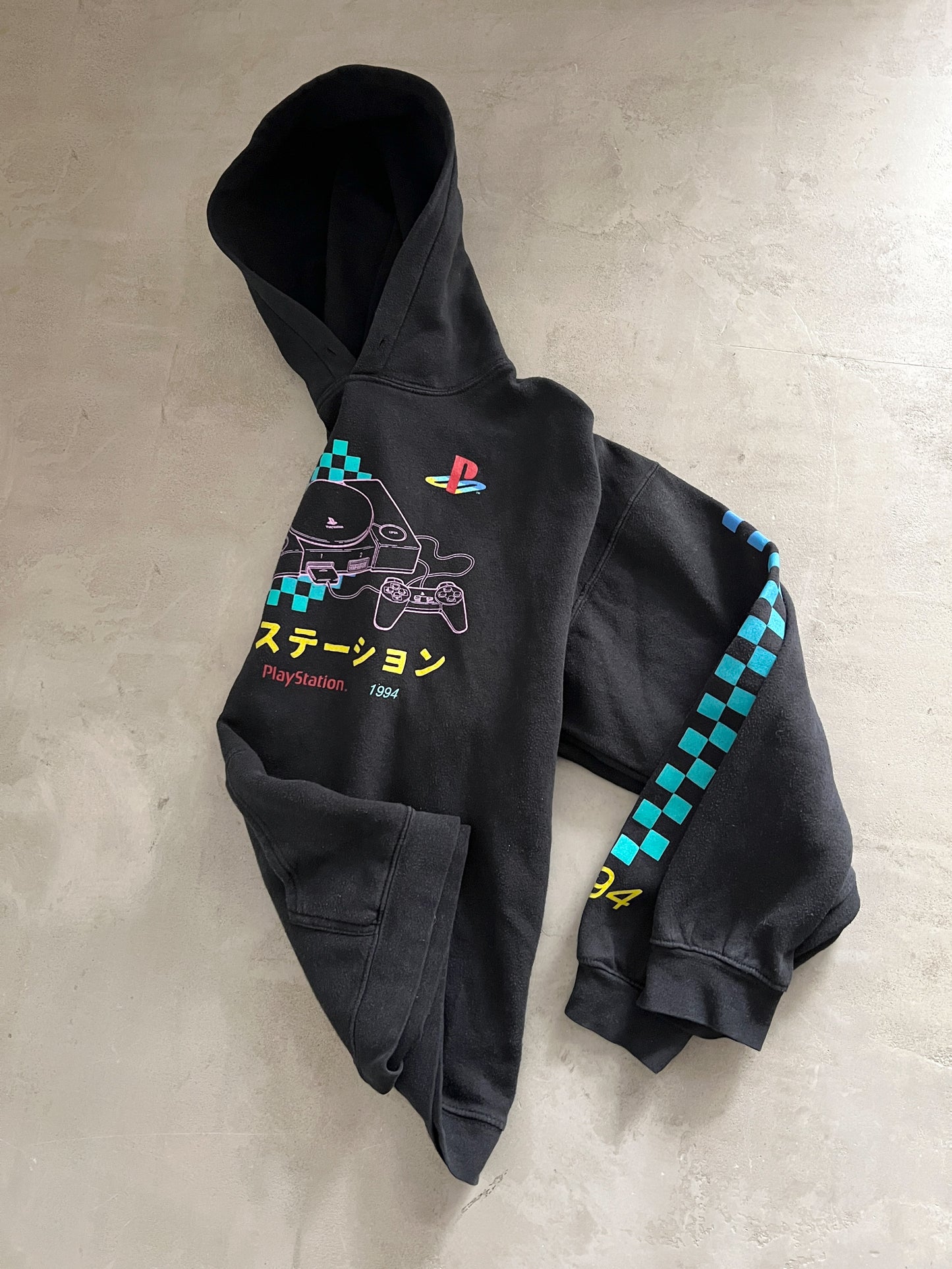 BLACK PLAYSTATION HOODIE - 1990S - M/L