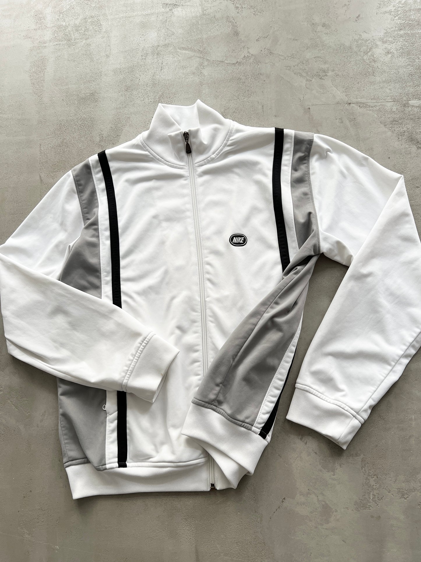 WHITE NIKE TRACK JACKET - 2000S - M