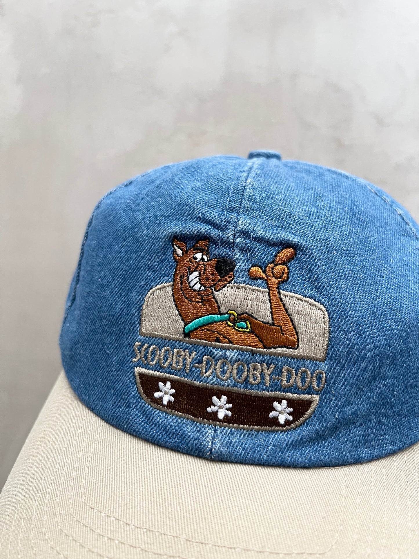 BLUE/BEIGE SCOOBY-DOO CAP - 2000S