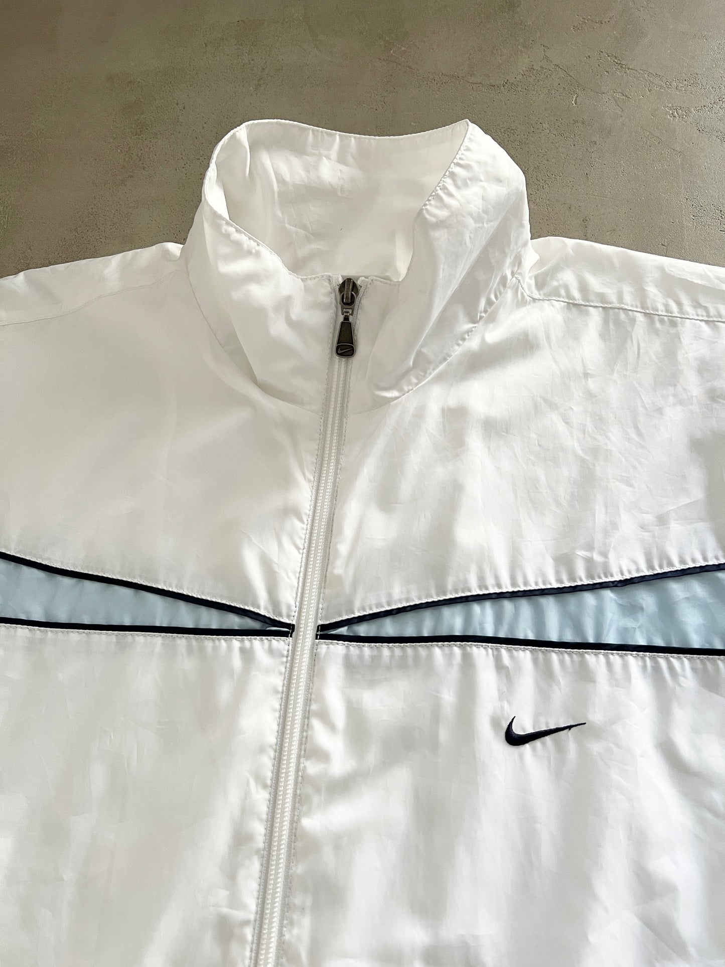 WHITE/BABY BLUE NIKE TRACK JACKET - 2000S - L