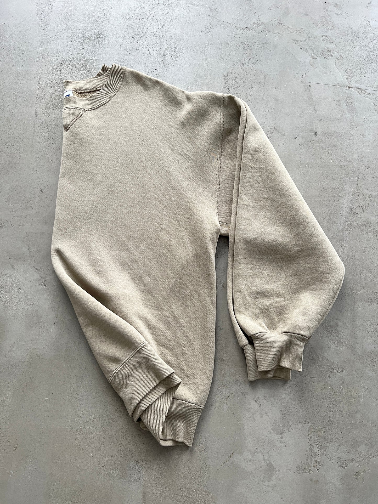 TAN RUSSELL ATHLETIC SWEATER - 1990S - L