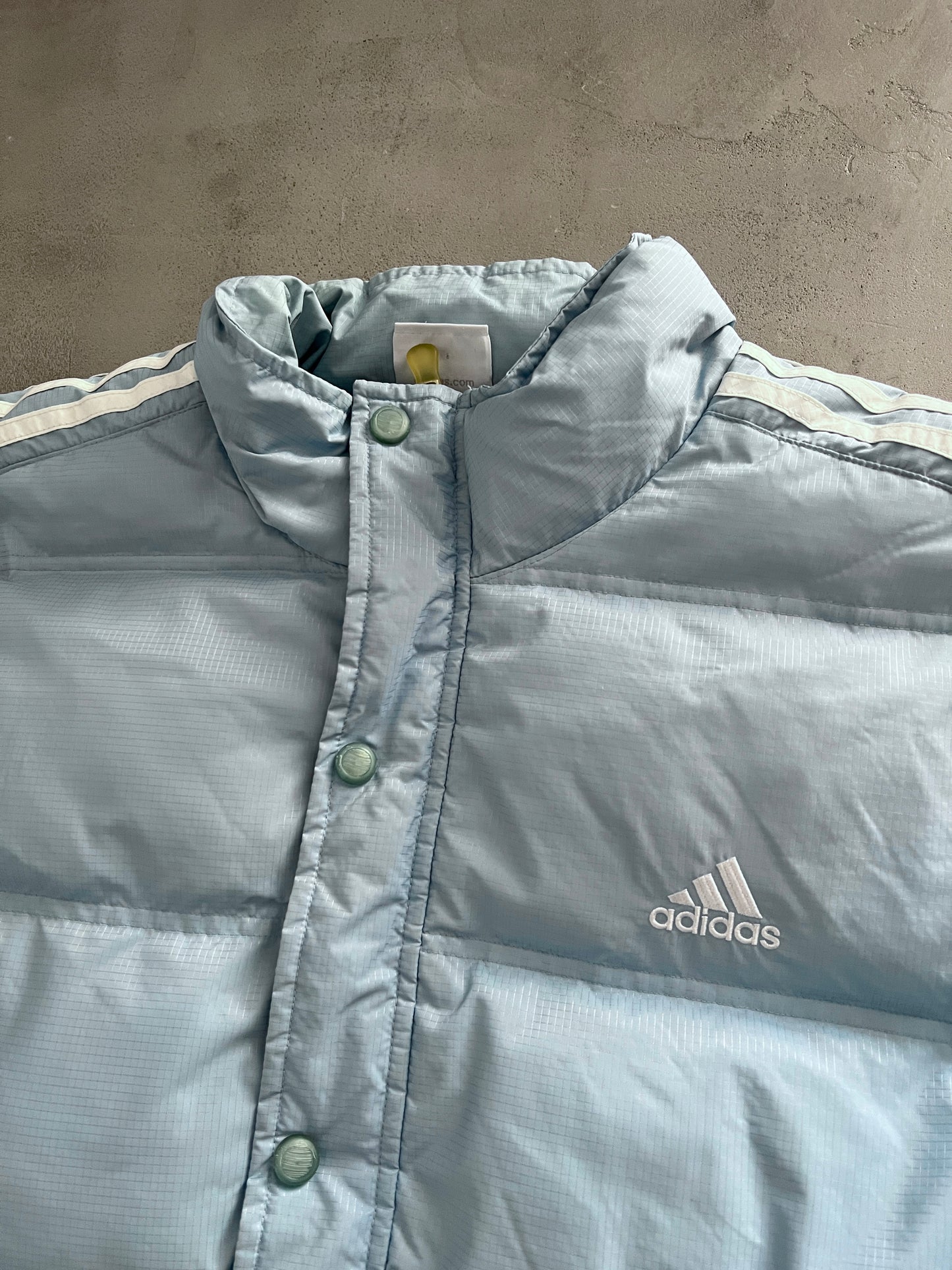 BABY BLUE ADIDAS PUFFER - 2000S - L/XL