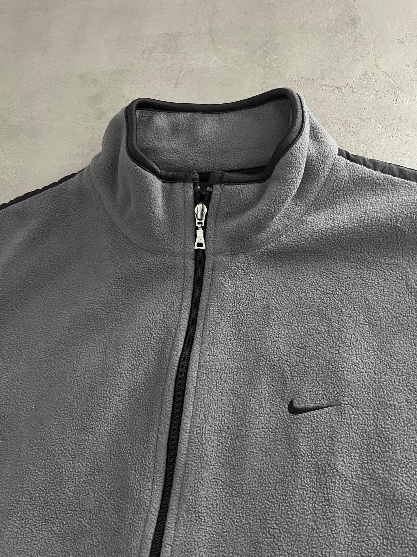 GREY NIKE FLEECE - 2000S - L/XL