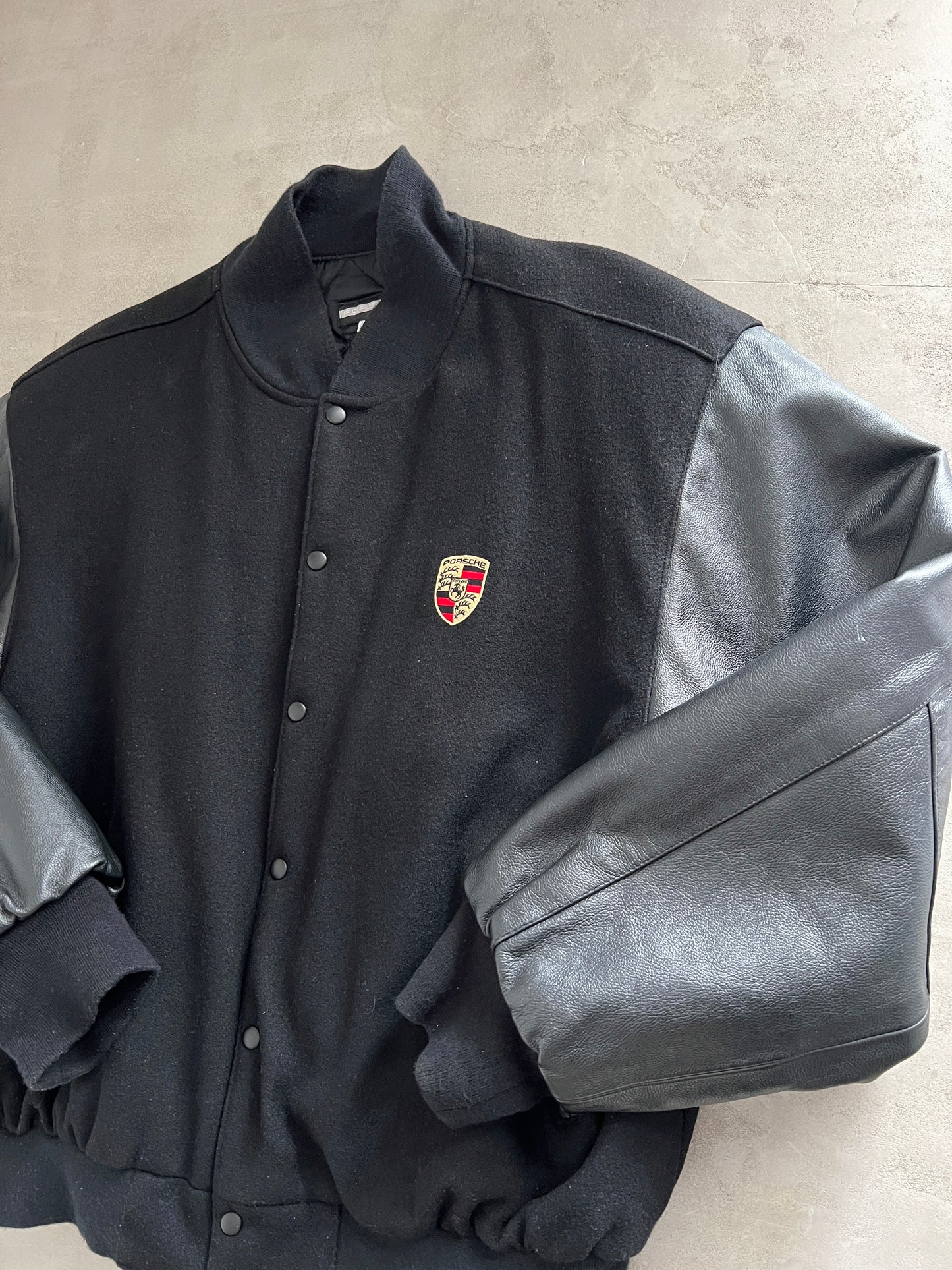 BLACK PORSCHE LEATHER BOMBER - 1990S - XL