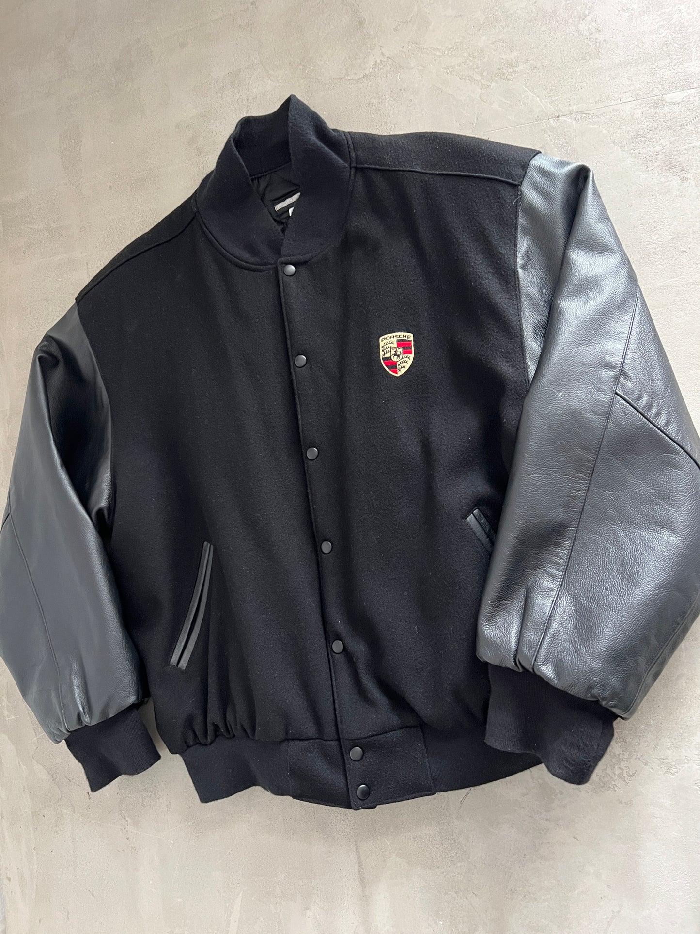 BLACK PORSCHE LEATHER BOMBER - 1990S - XL