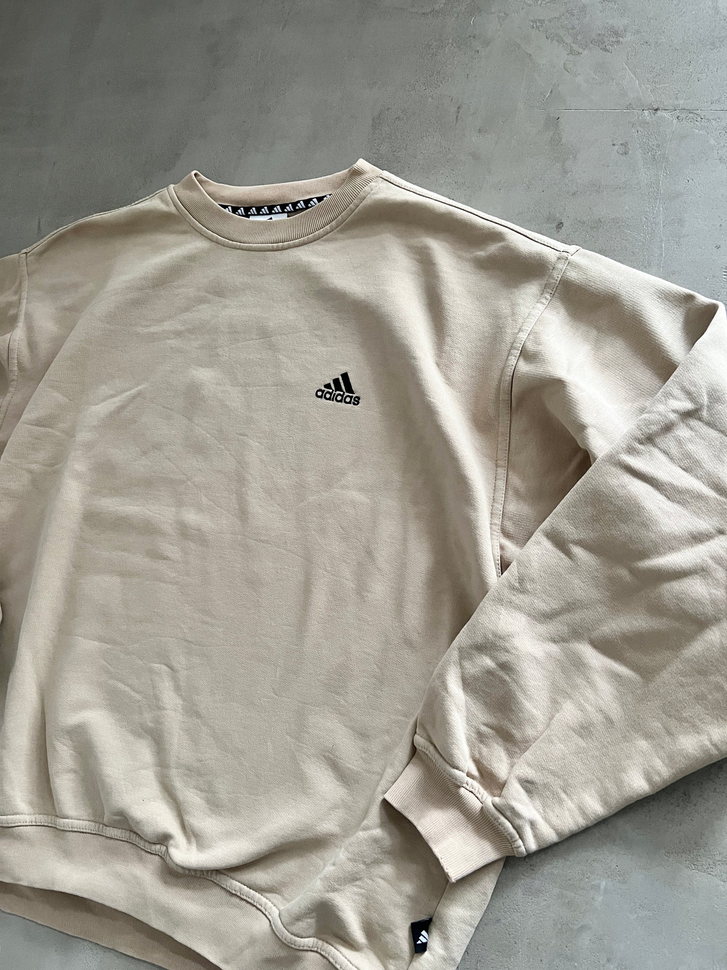 BEIGE ADIDAS SWEATER - 2000S - L/M