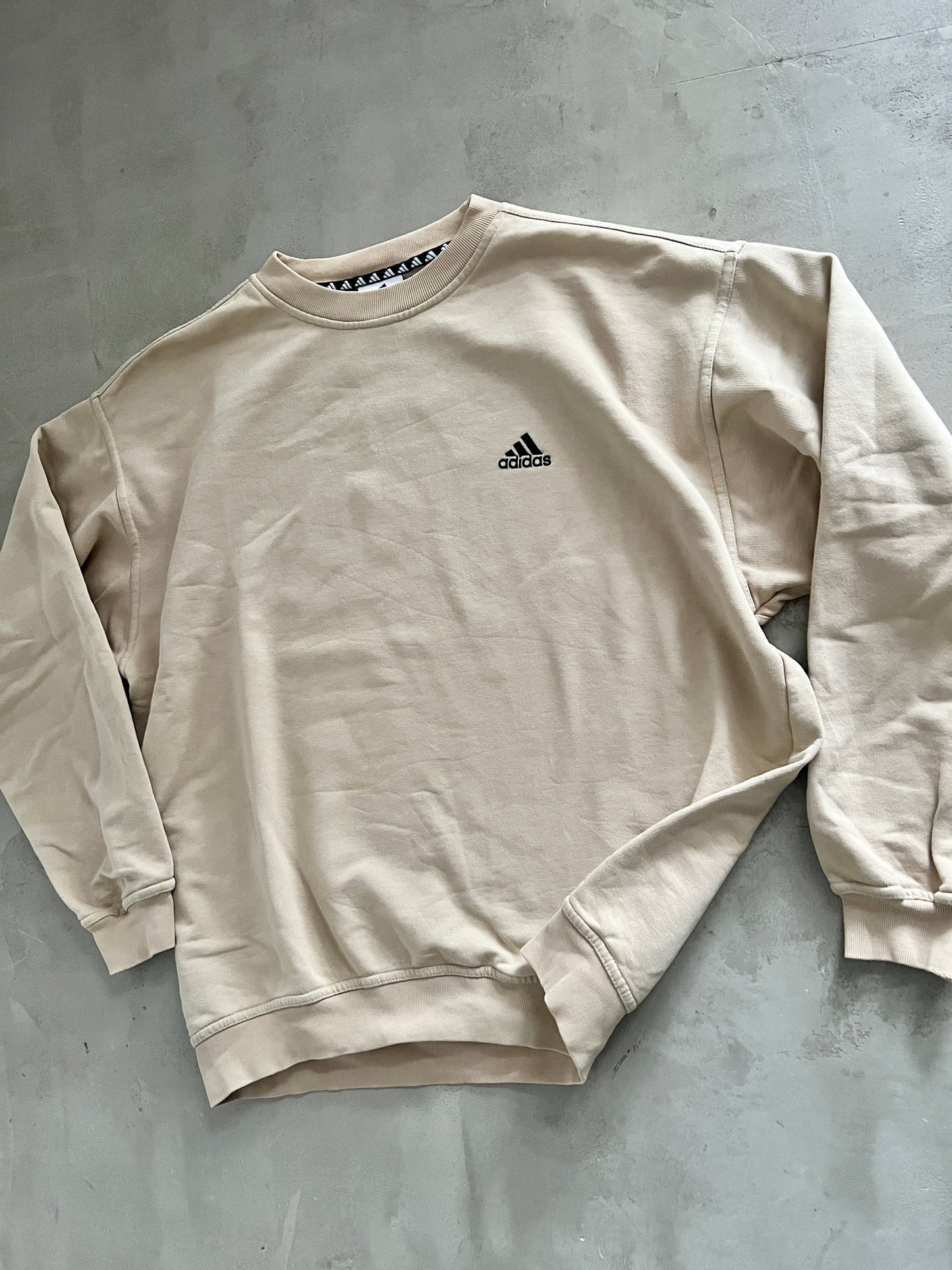 BEIGE ADIDAS SWEATER - 2000S - L/M