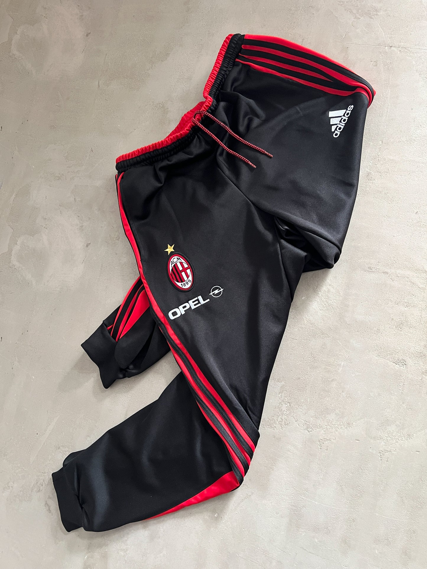 BLACK AC MILAN TRACK PANTS - 1990S - XL/L