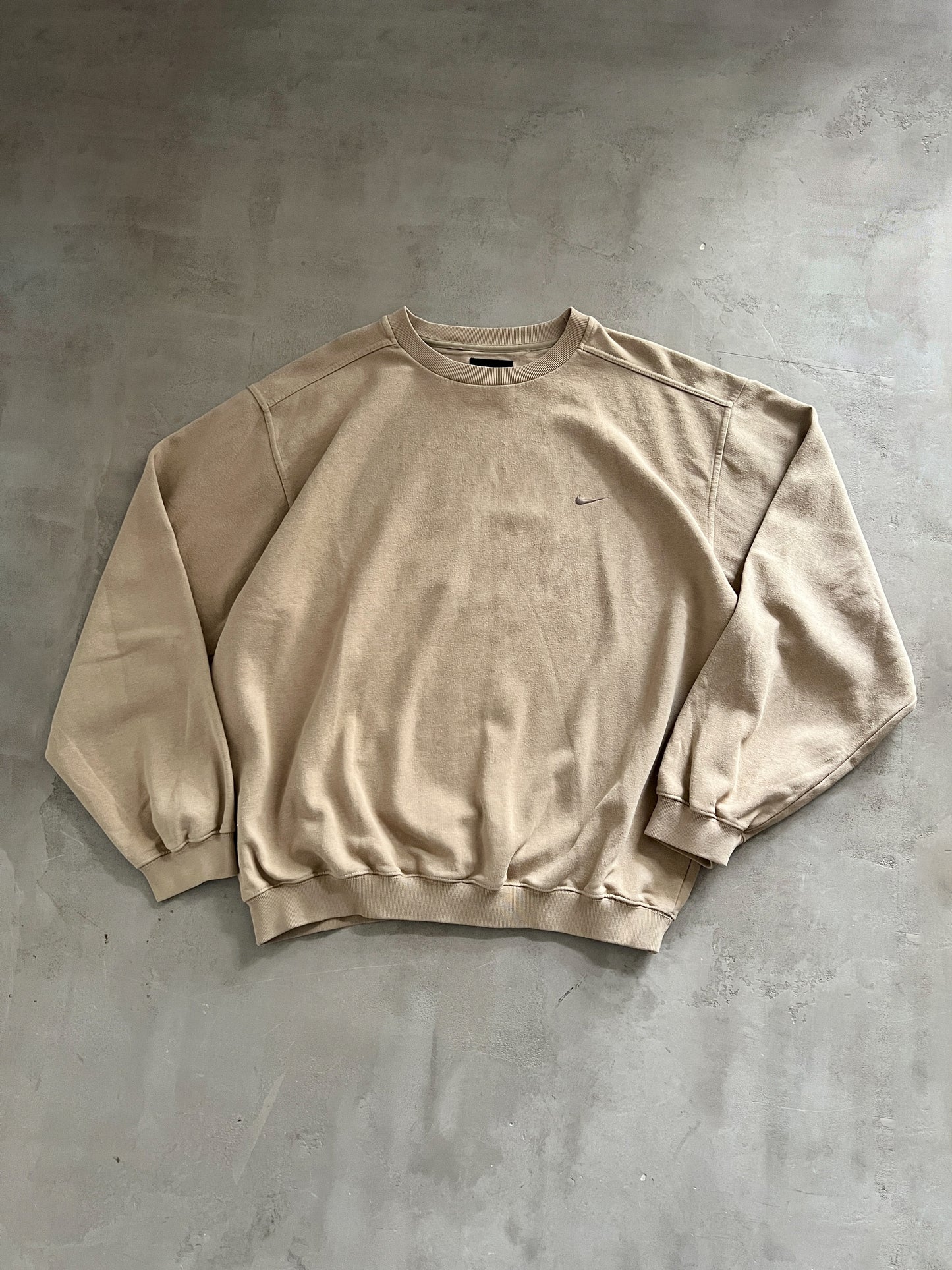 BEIGE NIKE SWEATER - 1990S - L