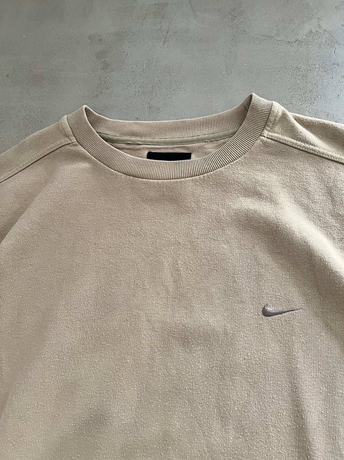 BEIGE NIKE SWEATER - 1990S - L