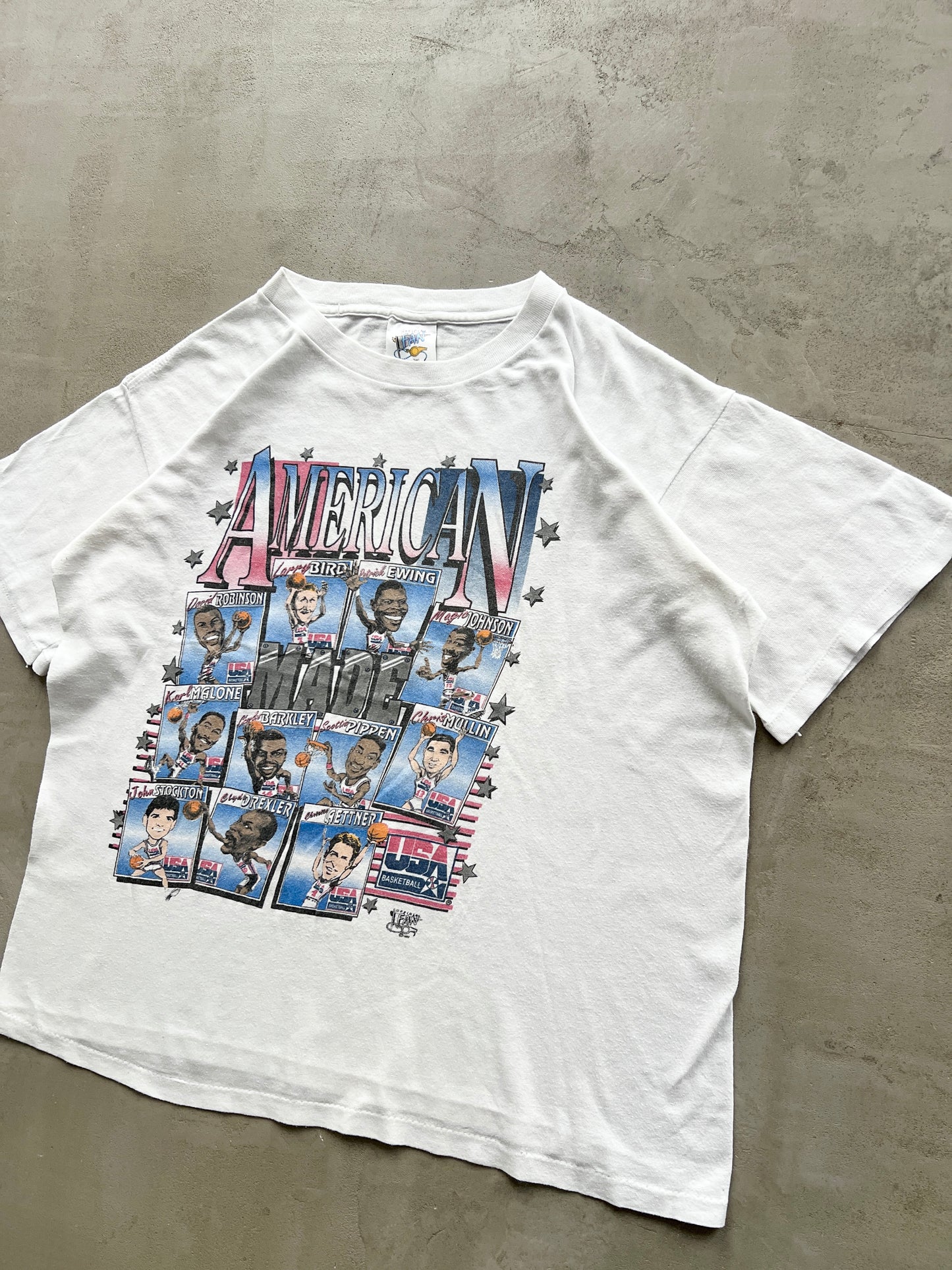 WHITE USA BASKETBALL TEE - 1990S - M