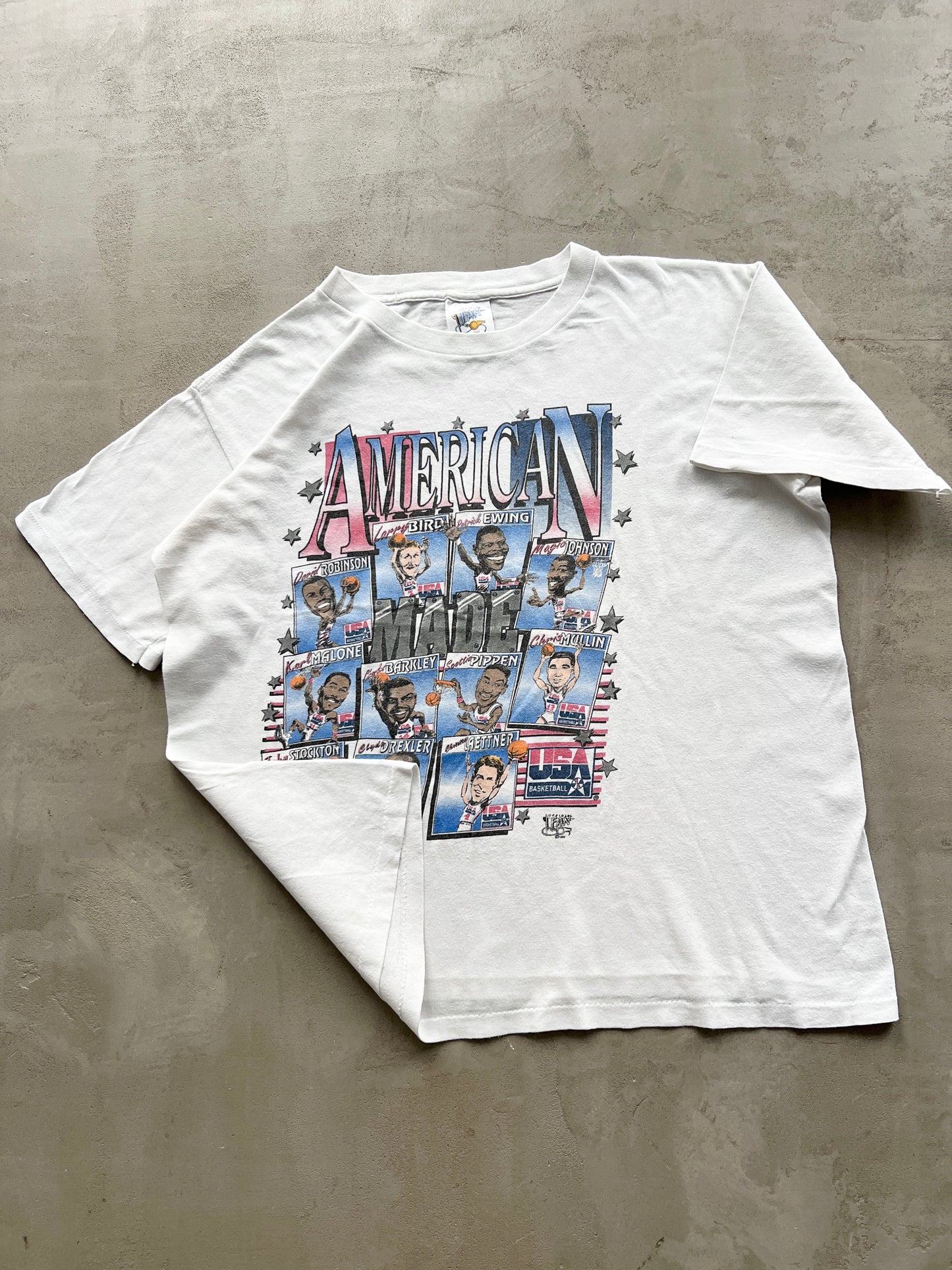 WHITE USA BASKETBALL TEE - 1990S - M