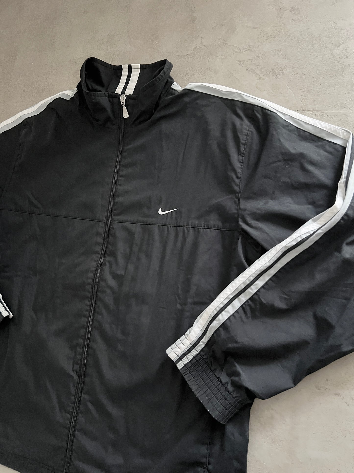 BLACK NIKE TRACK JACKET - 2000S - L/XL