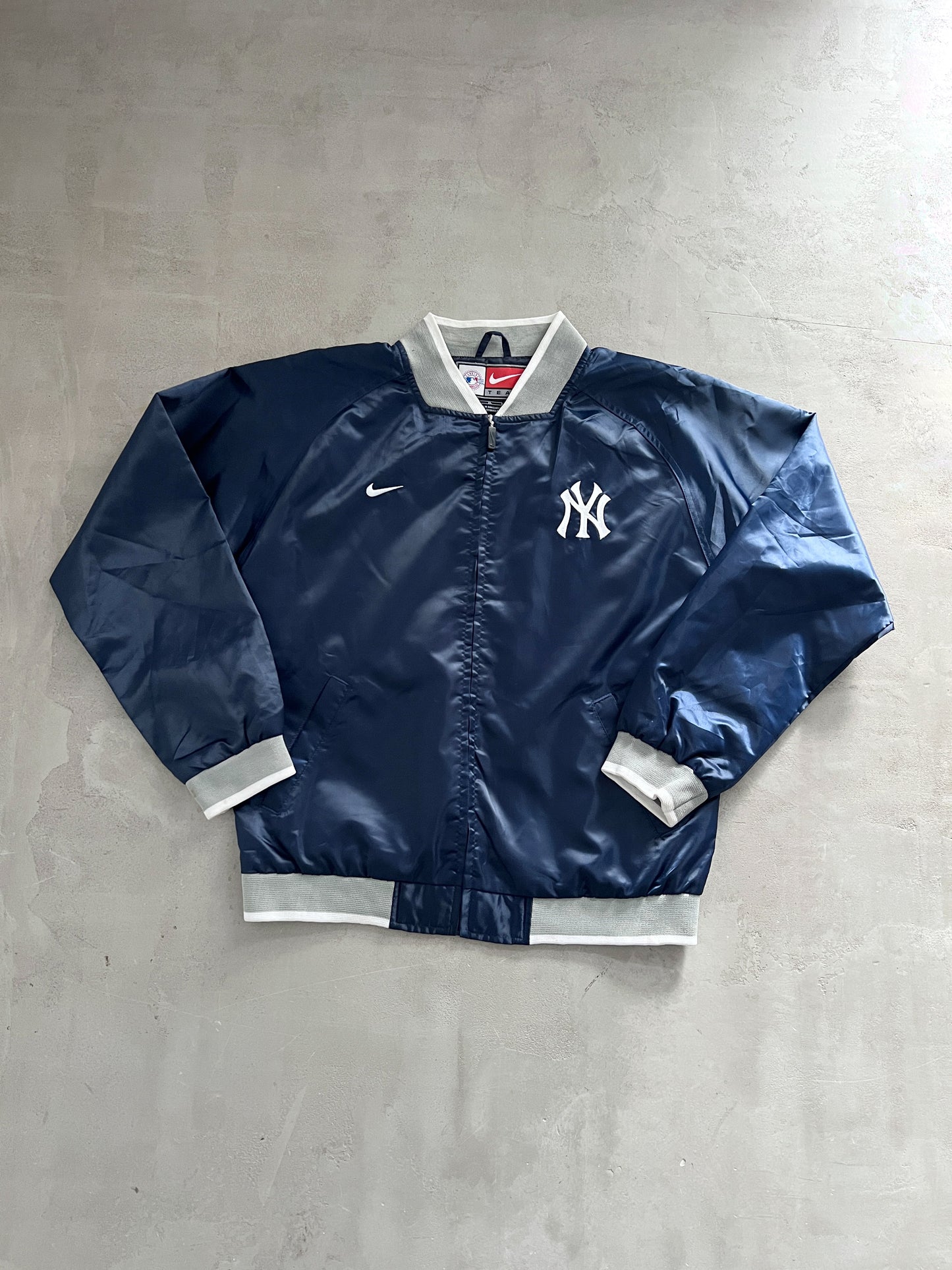 NAVY/WHITE YANKEES NIKE BOMBER - 1990S - S/M