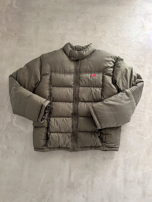 KHAKI NIKE PUFFER - 2000S - L