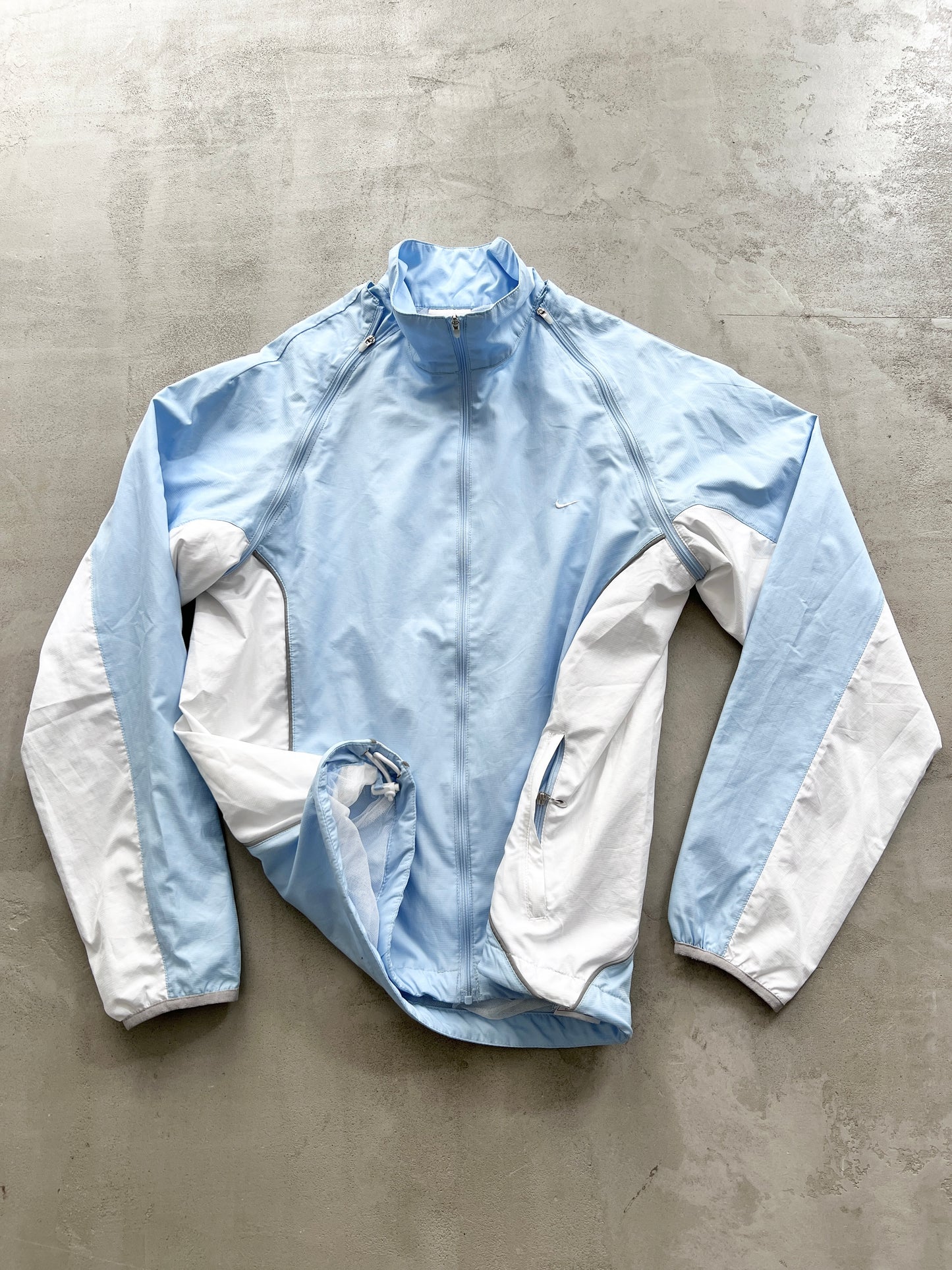 BABY BLUE NIKE TRACK JACKET/VEST CONVERTIBLE - 2000S - WMNS M