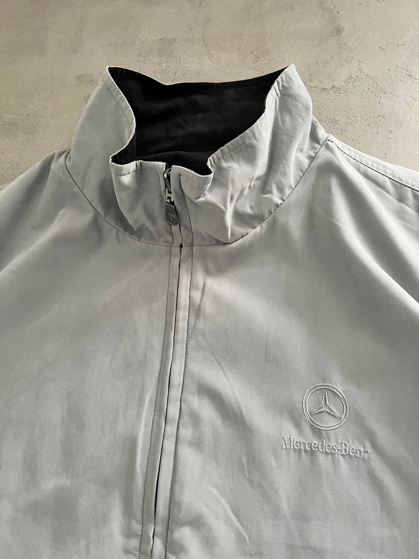 GREY/BLACK MERCEDES BENZ JACKET REVERSIBLE - 1990S - XL