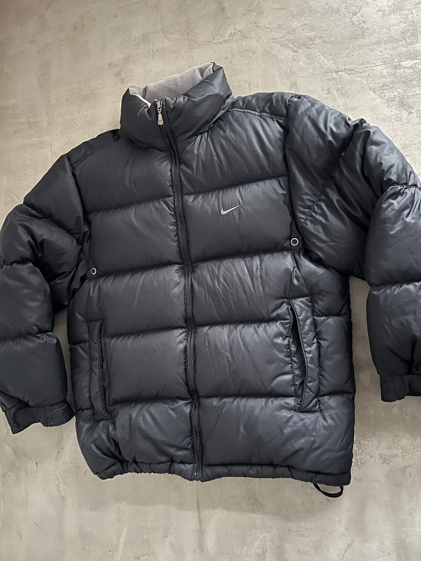 BLACK NIKE PUFFER - 2000S - L