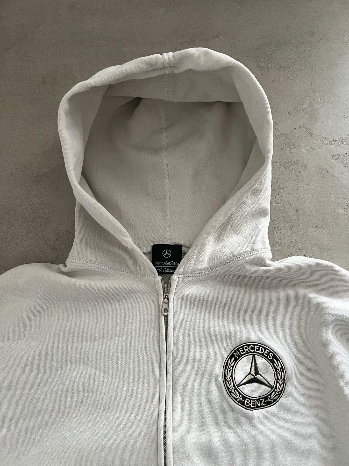 CREME MERCEDES BENZ ZIP UP HOODIE - 1990S - L/M