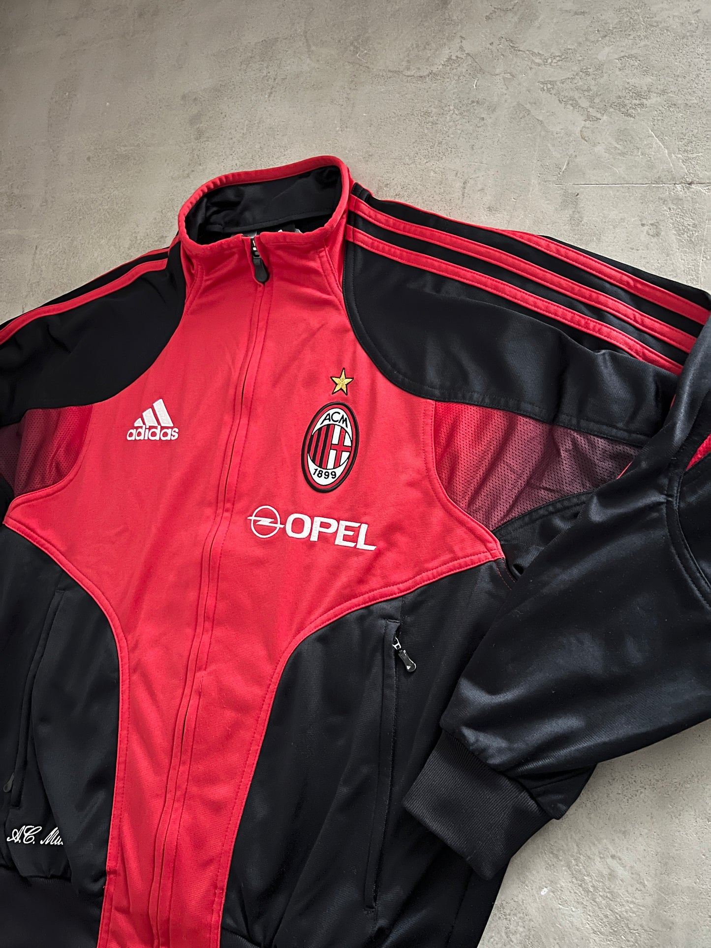 BLACK/RED AC MILAN TRACK JACKET - 2000S - S/M