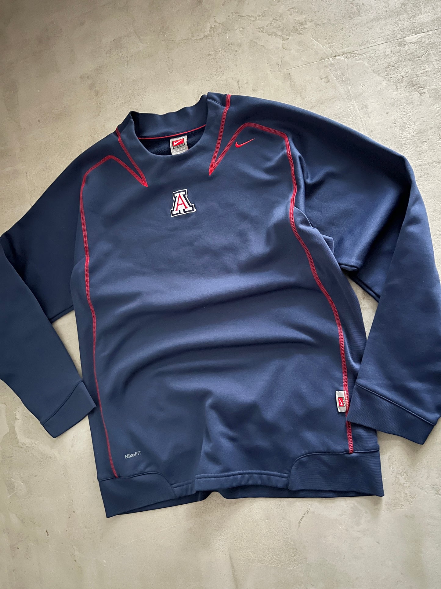 NAVY NIKE FOOTBALL SWEATER - 2000S - L/XL