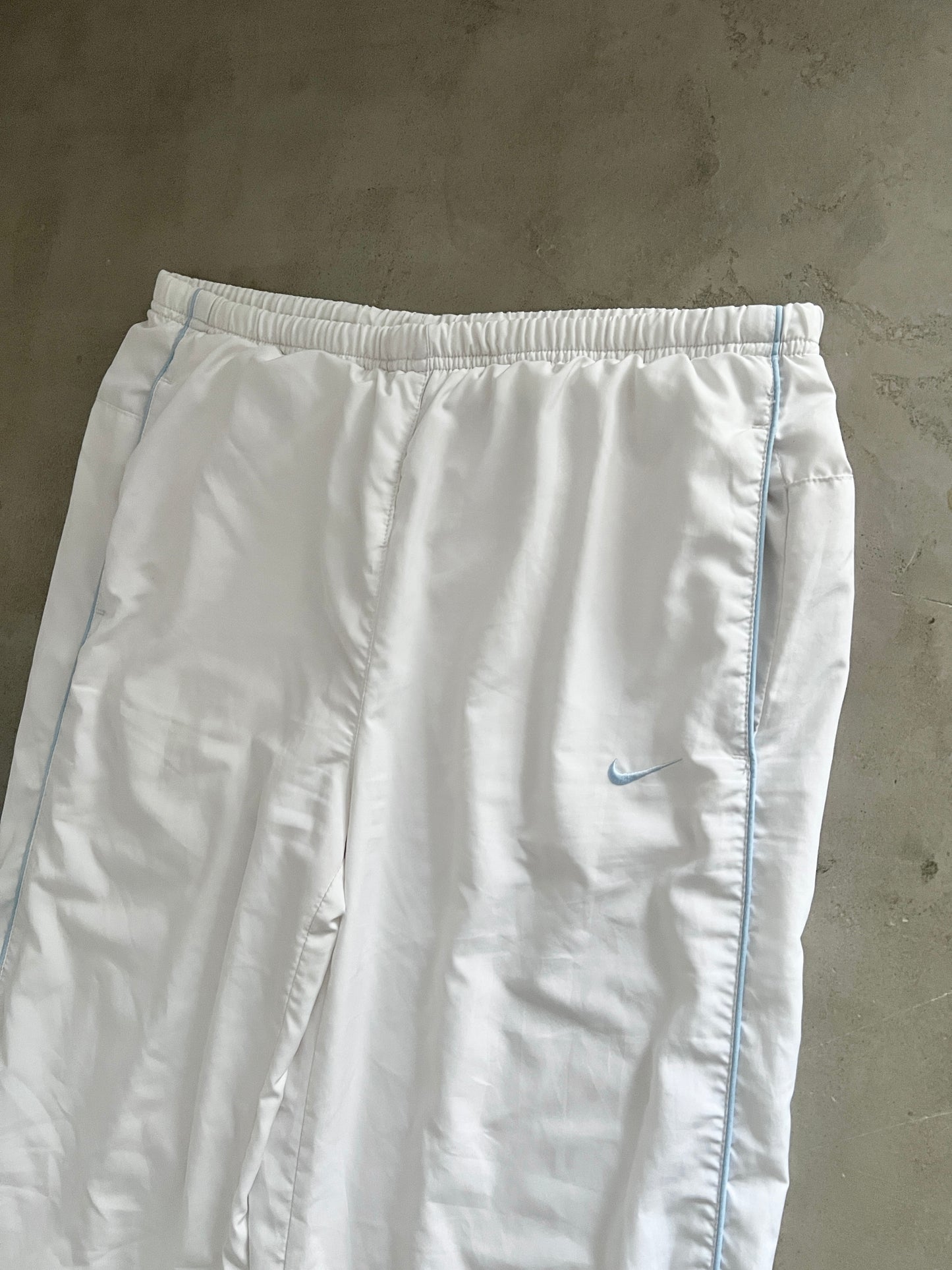 WHITE/BABY BLUE NIKE TRACK PANTS - 2000S - WMNS M