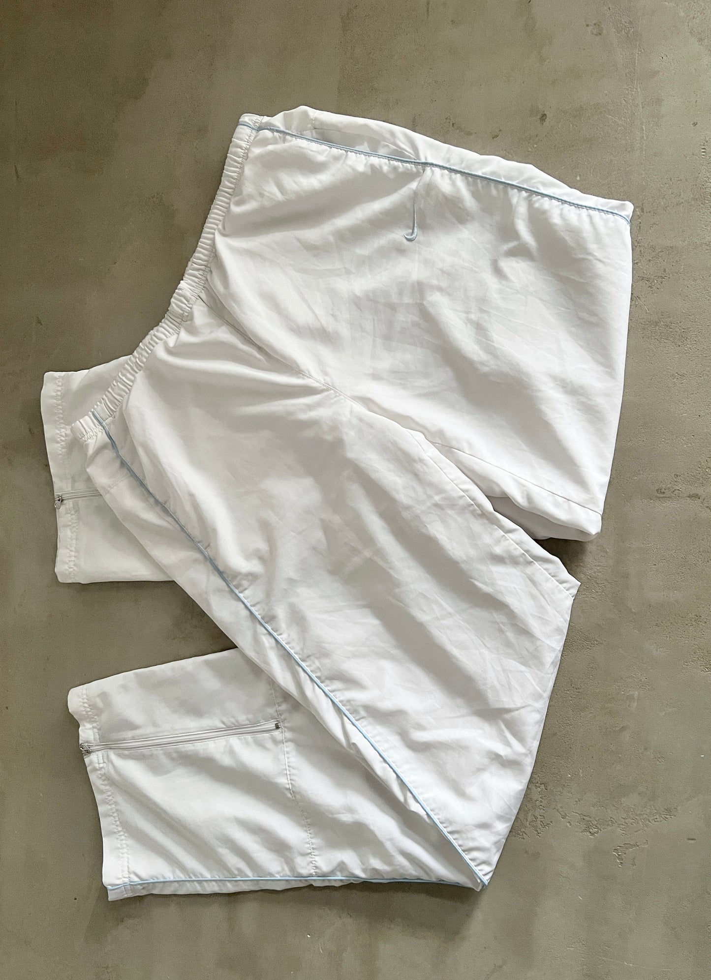 WHITE/BABY BLUE NIKE TRACK PANTS - 2000S - WMNS M