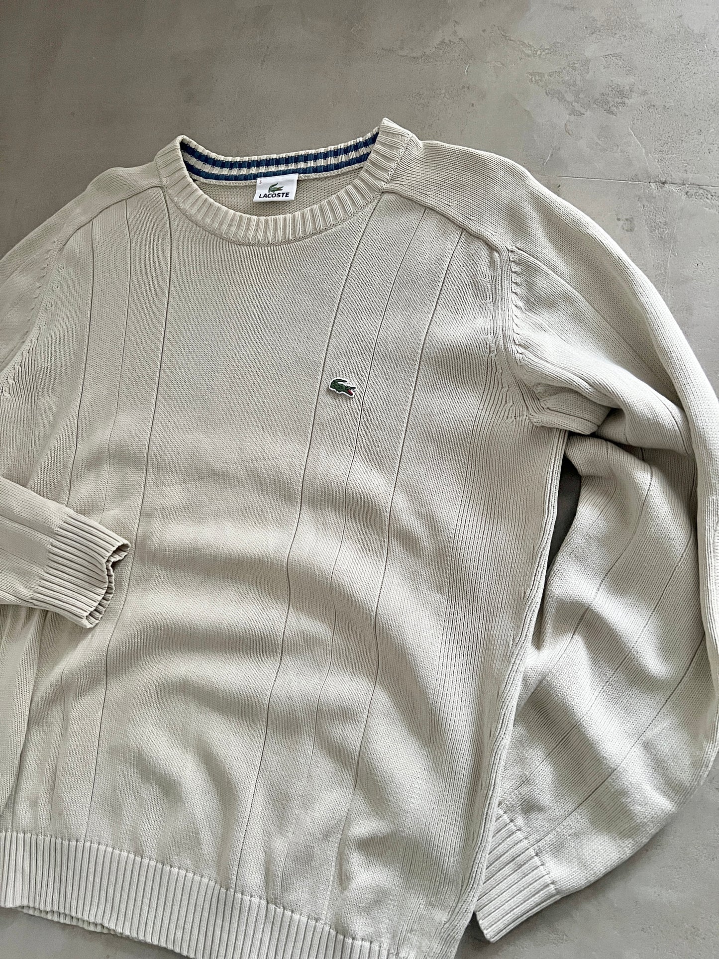 CREME LACOSTE KNIT SWEATER - 1990S - L