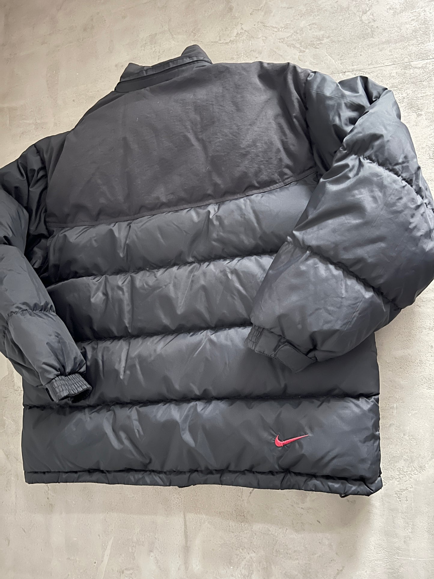 BLACK NIKE PUFFER - 2000S - L/XL