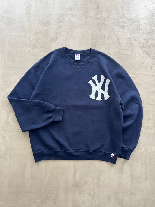 NAVY YANKEES RUSSELL ATHLETIC SWEATER - 1990S - L/M